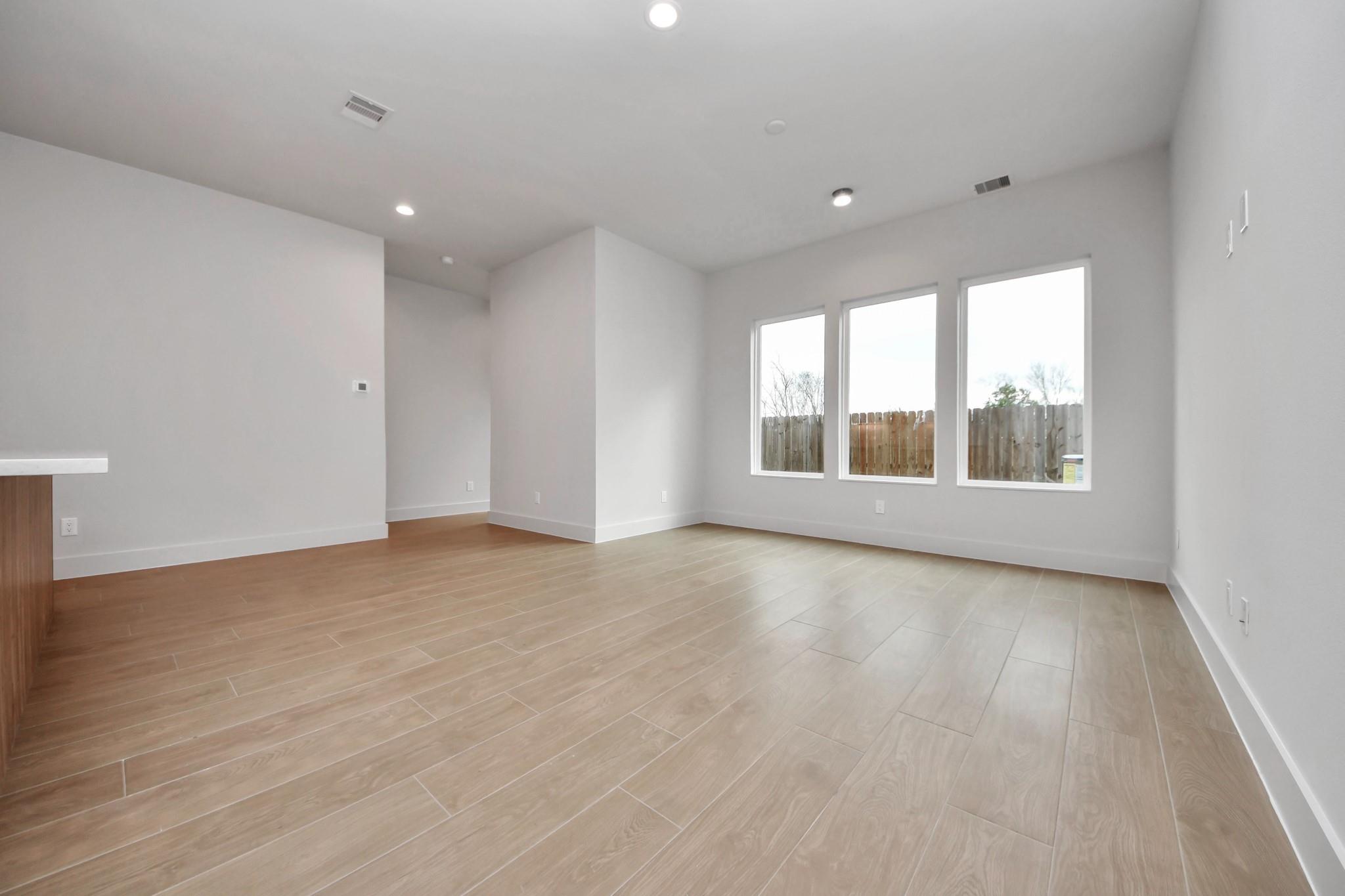 13105 Moncloa Drive