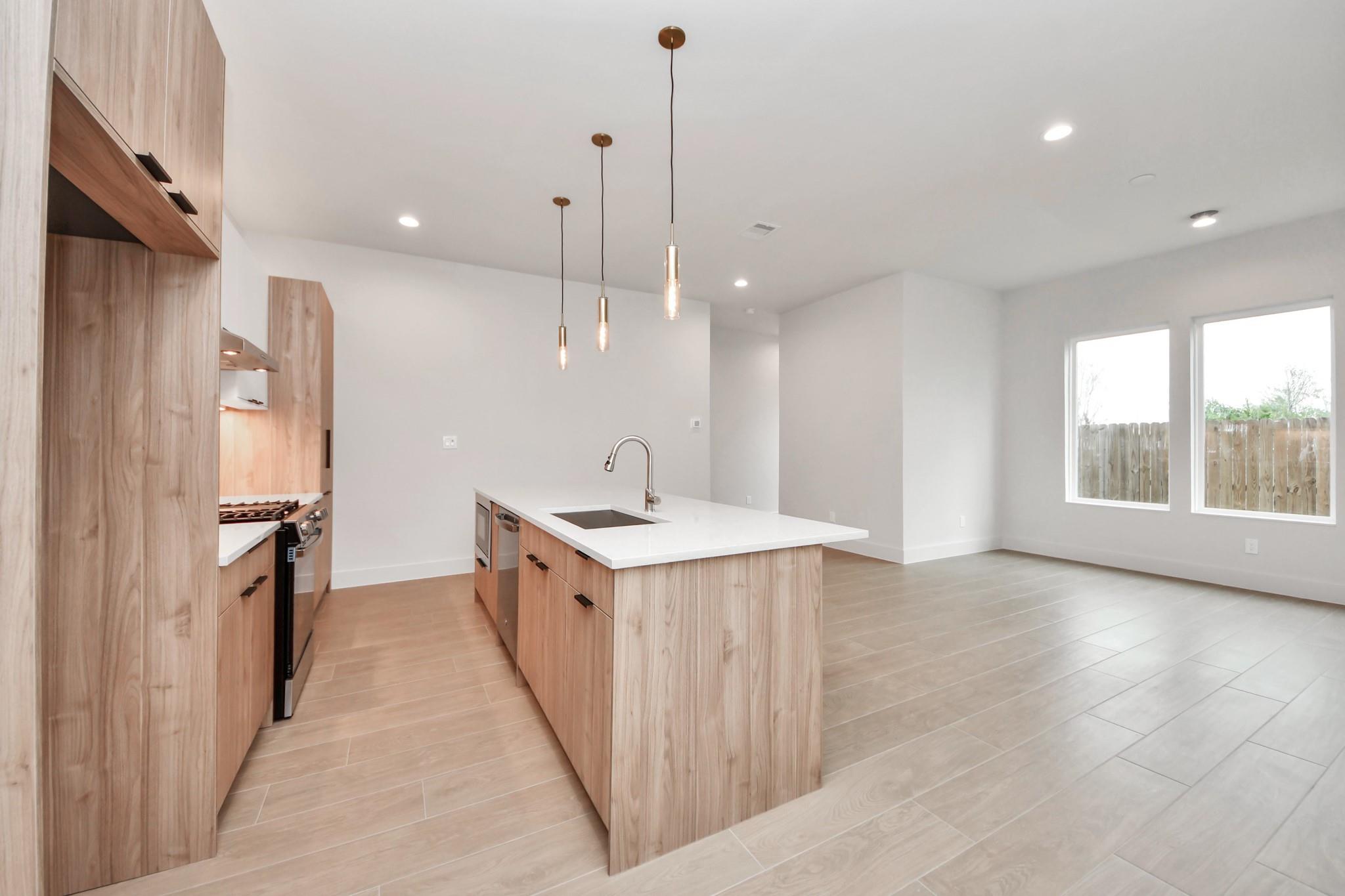 13105 Moncloa Drive