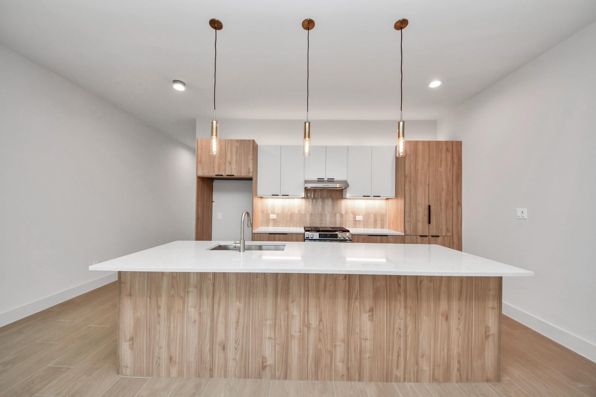 13105 Moncloa Drive