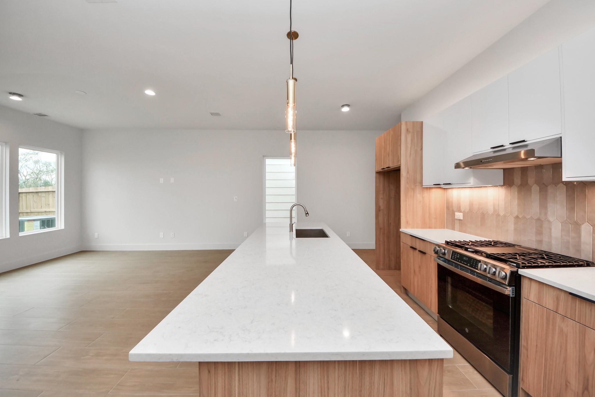 13105 Moncloa Drive