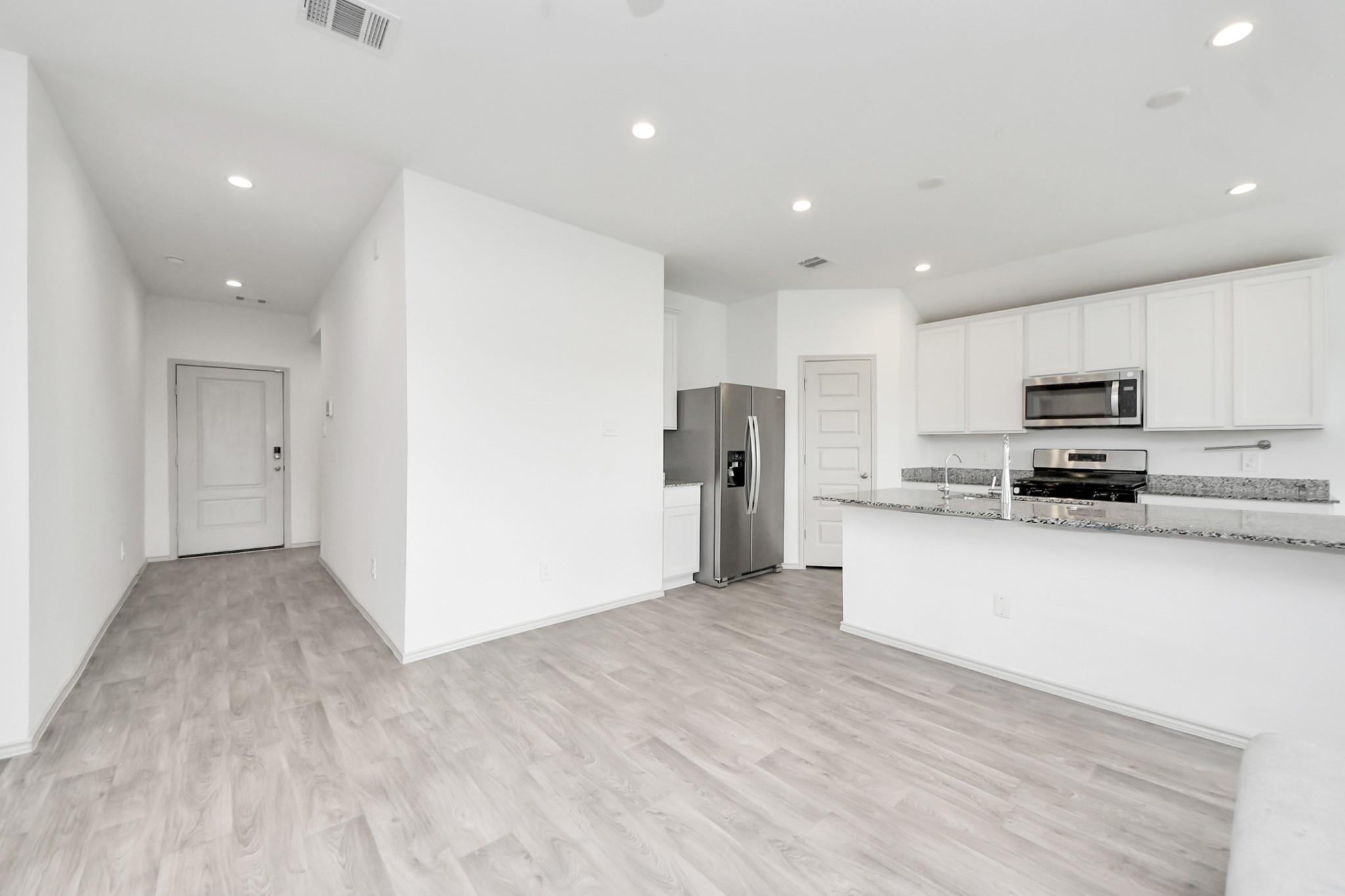 3521 Rockefeller Road