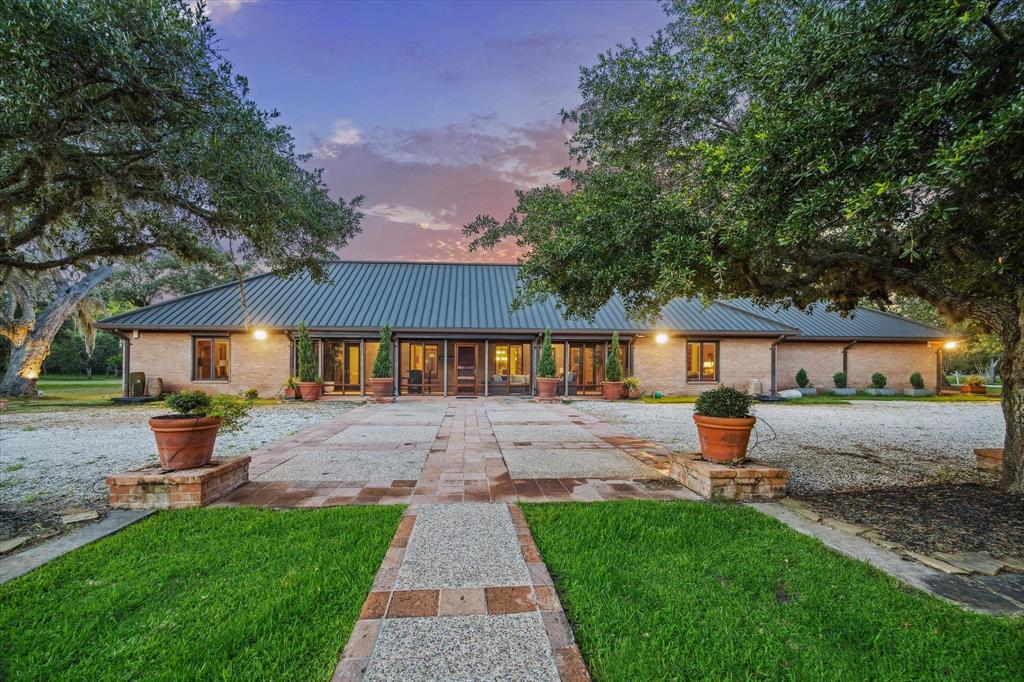 558 County Road 875