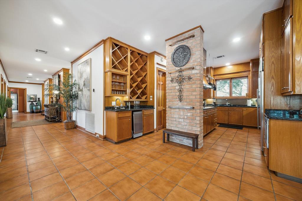 558 County Road 875
