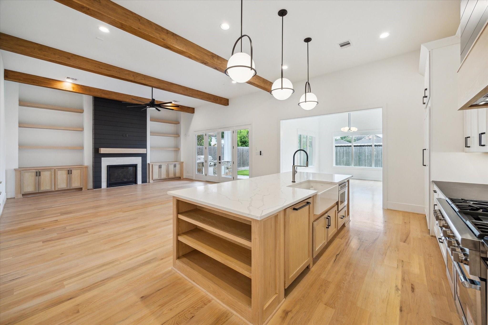 1419 Candlelight Lane