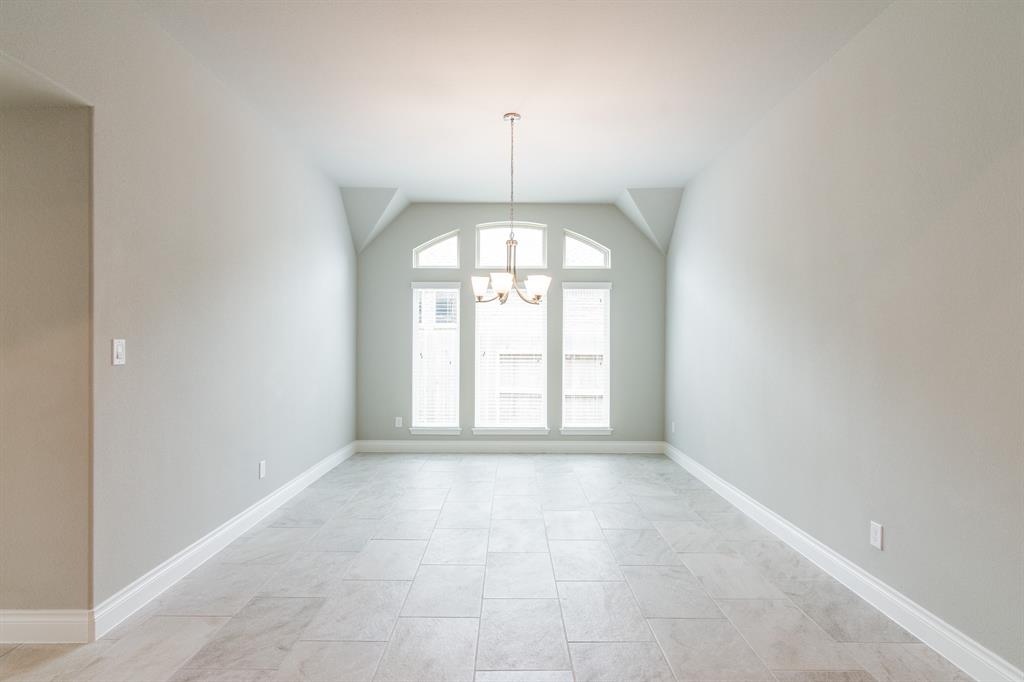 24903 Mountclair Hollow Lane