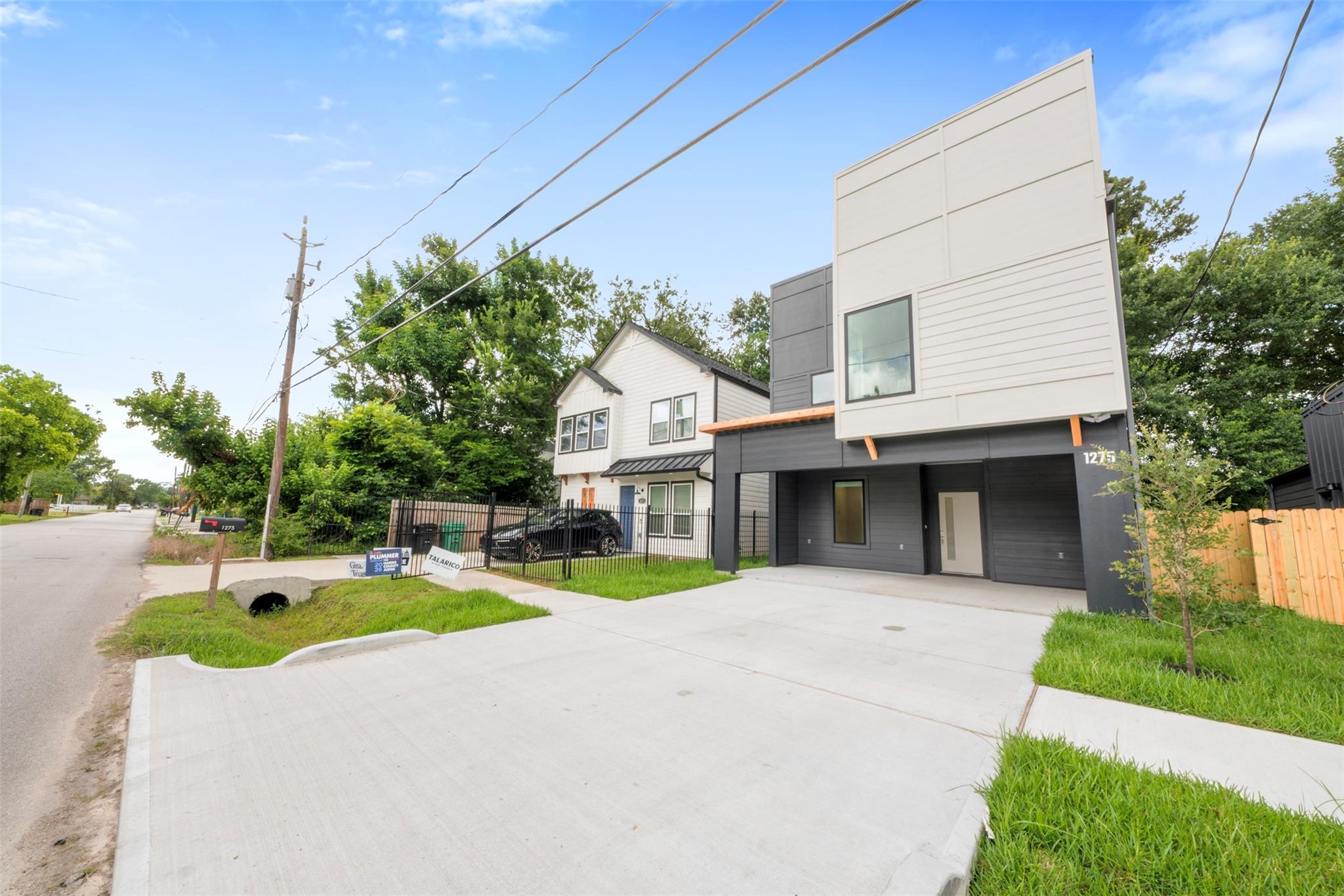 1275 Dewalt Street