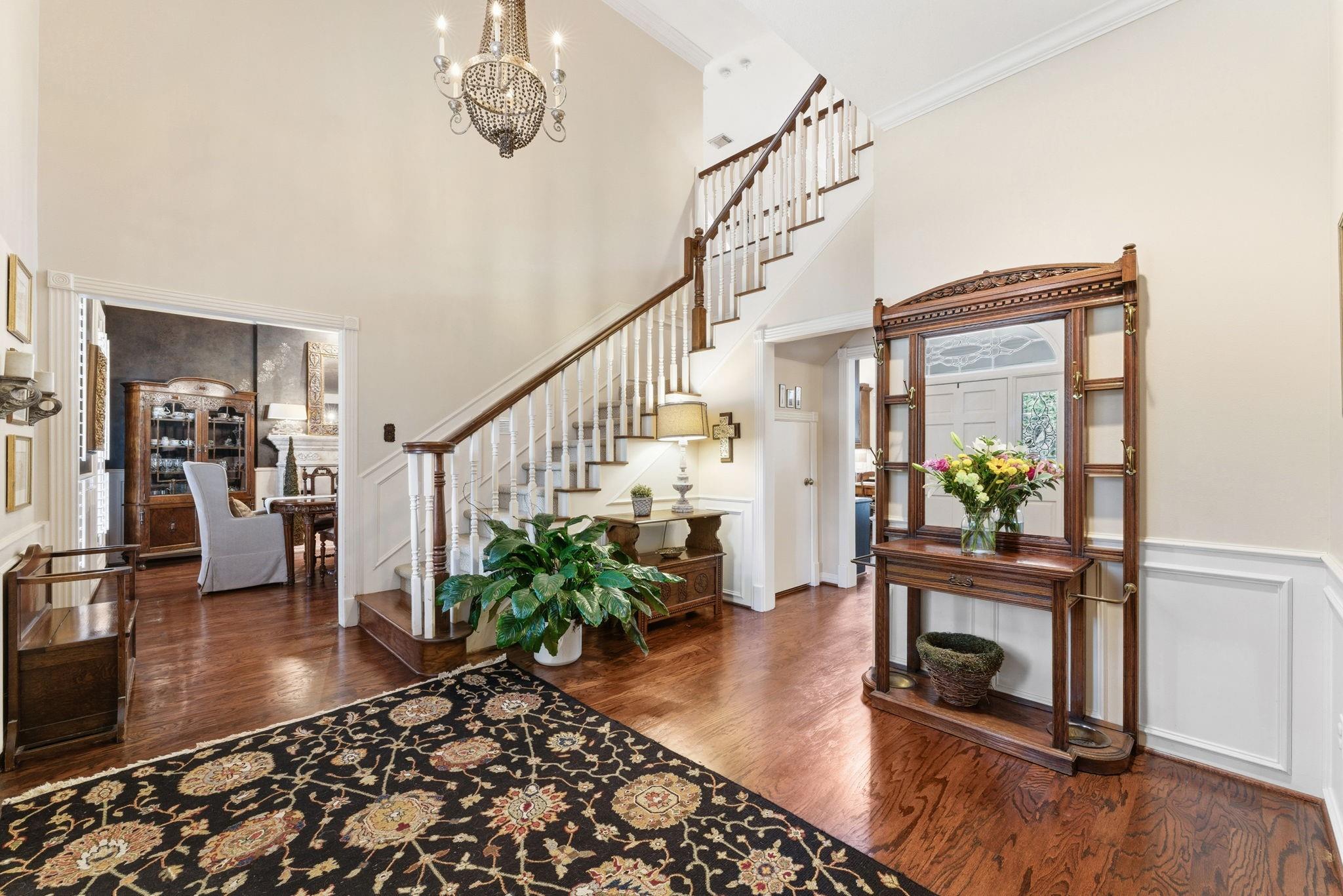 147 N Taylor Point Drive