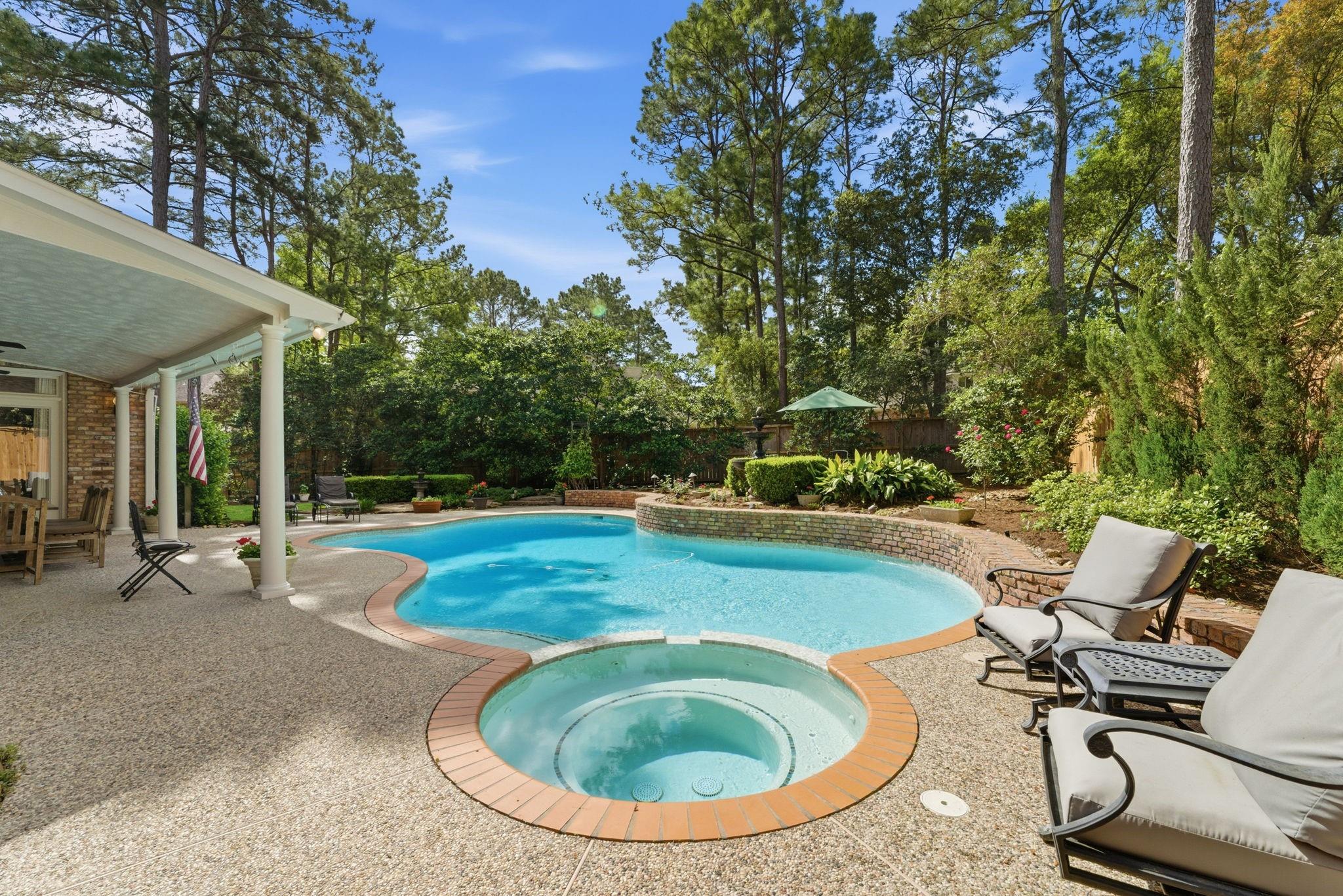 147 N Taylor Point Drive