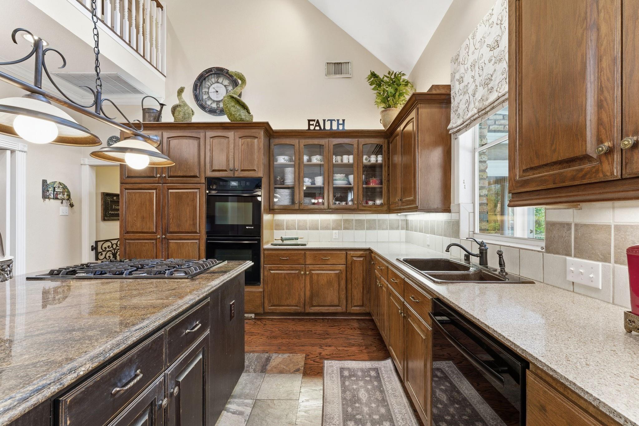 147 N Taylor Point Drive