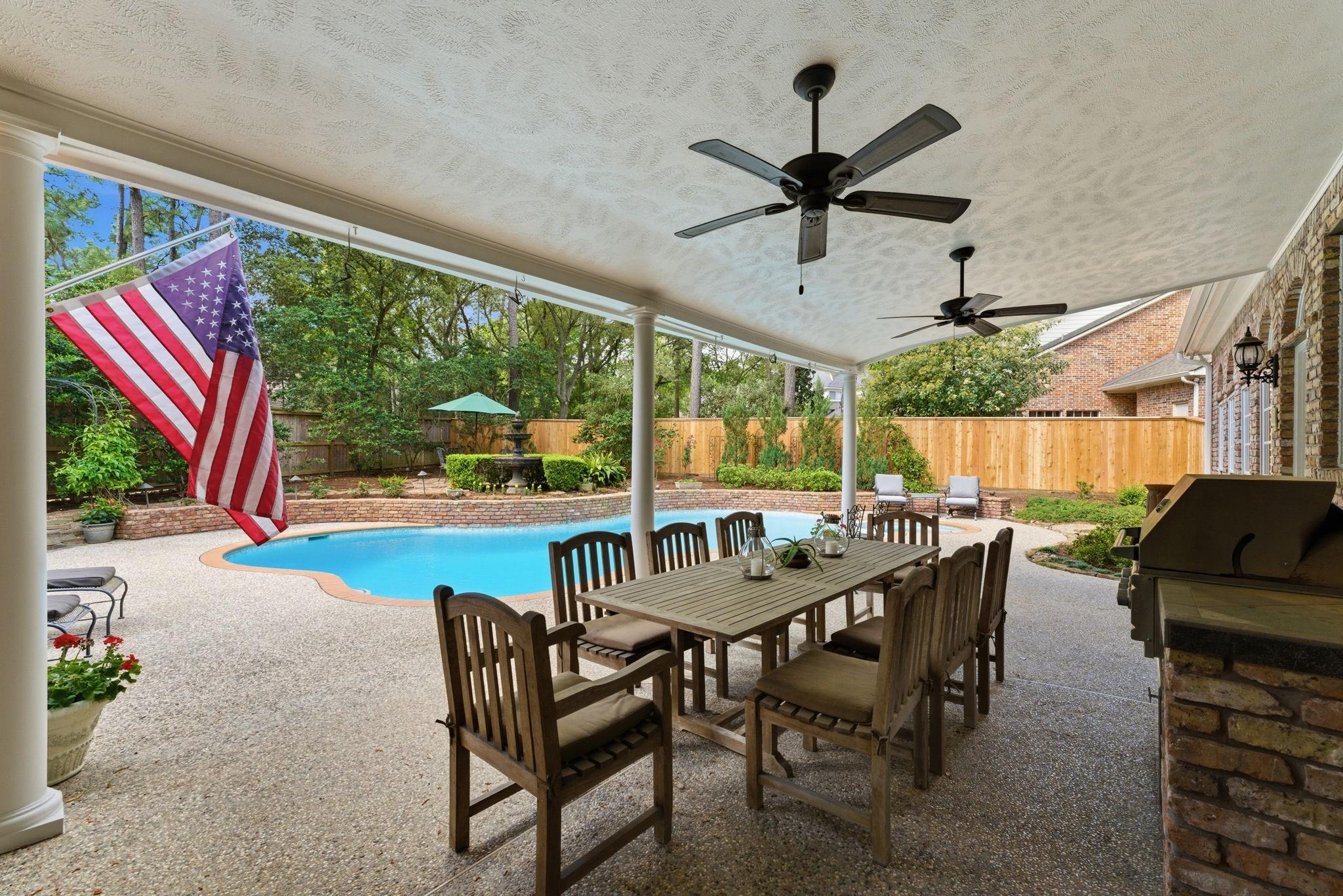 147 N Taylor Point Drive