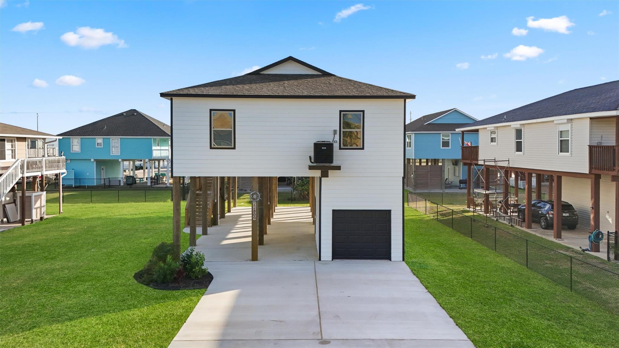 22809 Camino