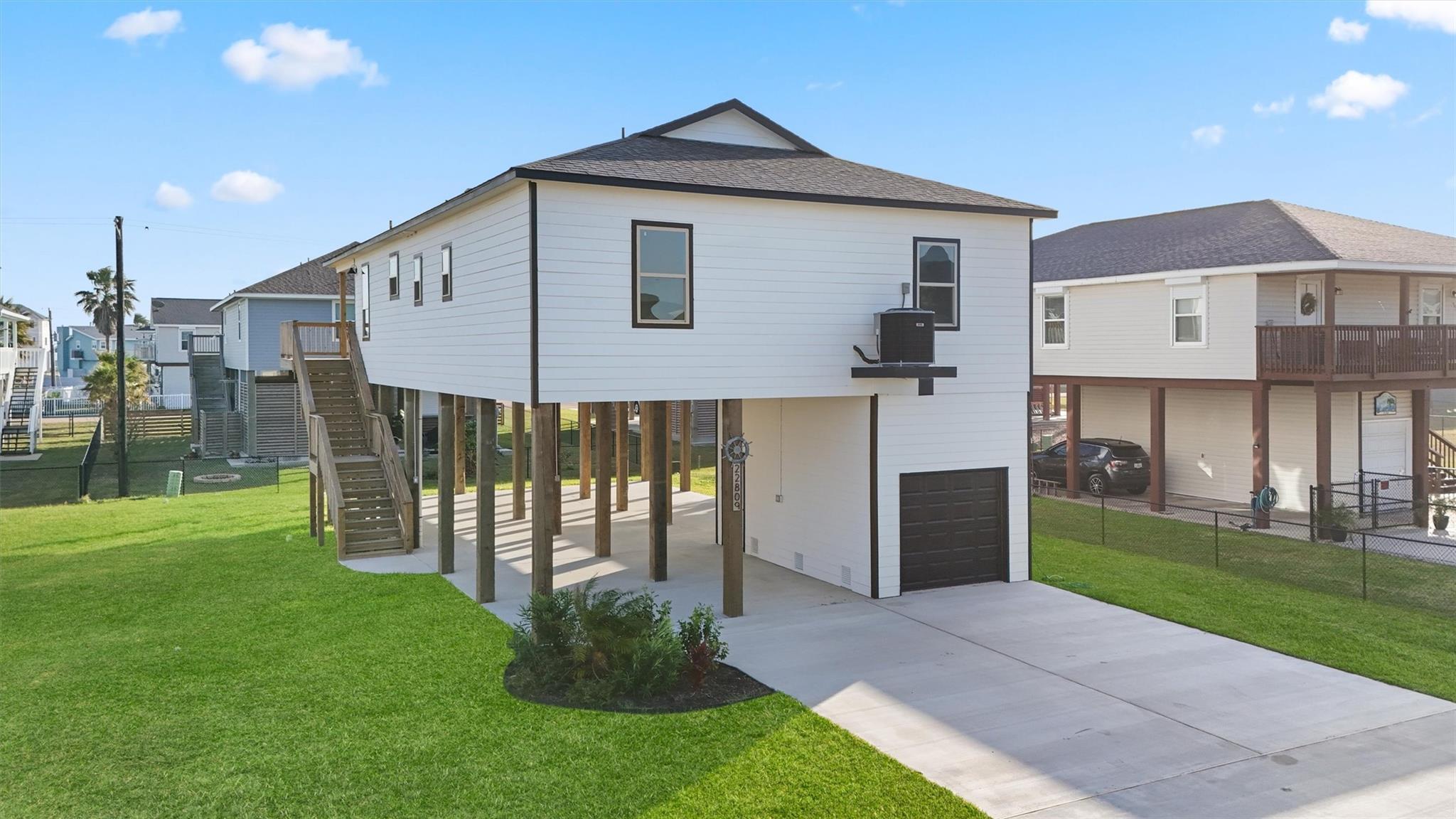 22809 Camino