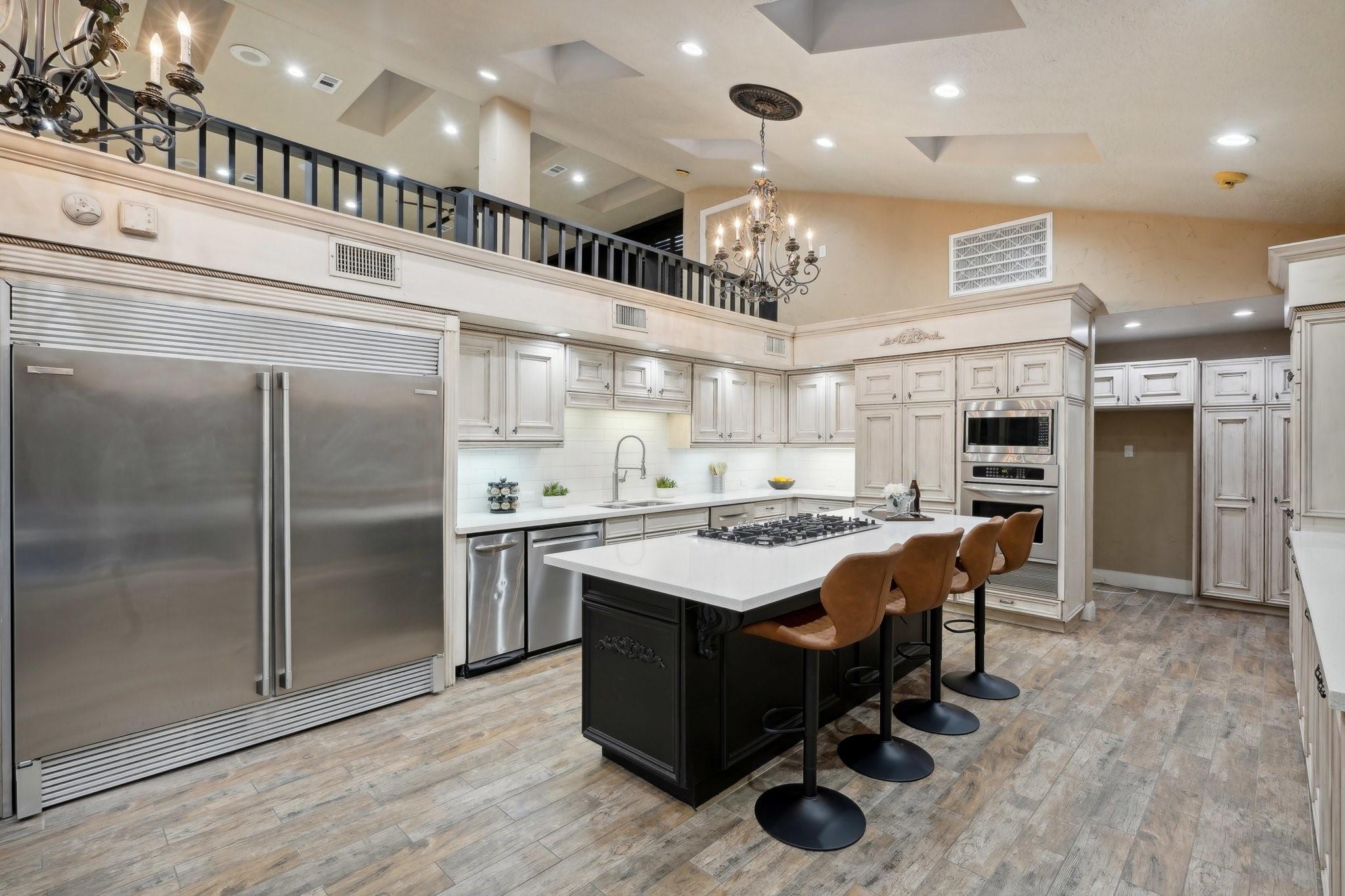 5914 Bermuda Dunes Drive