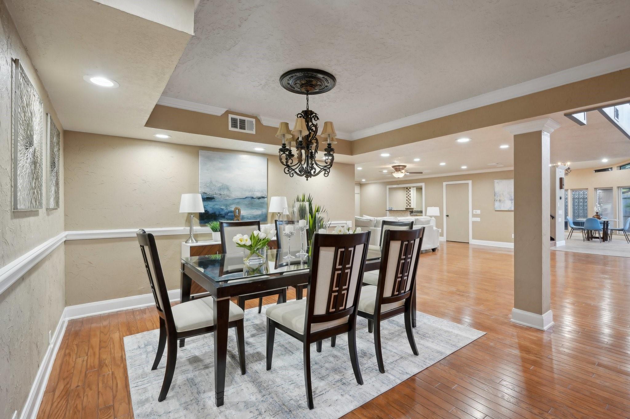 5914 Bermuda Dunes Drive