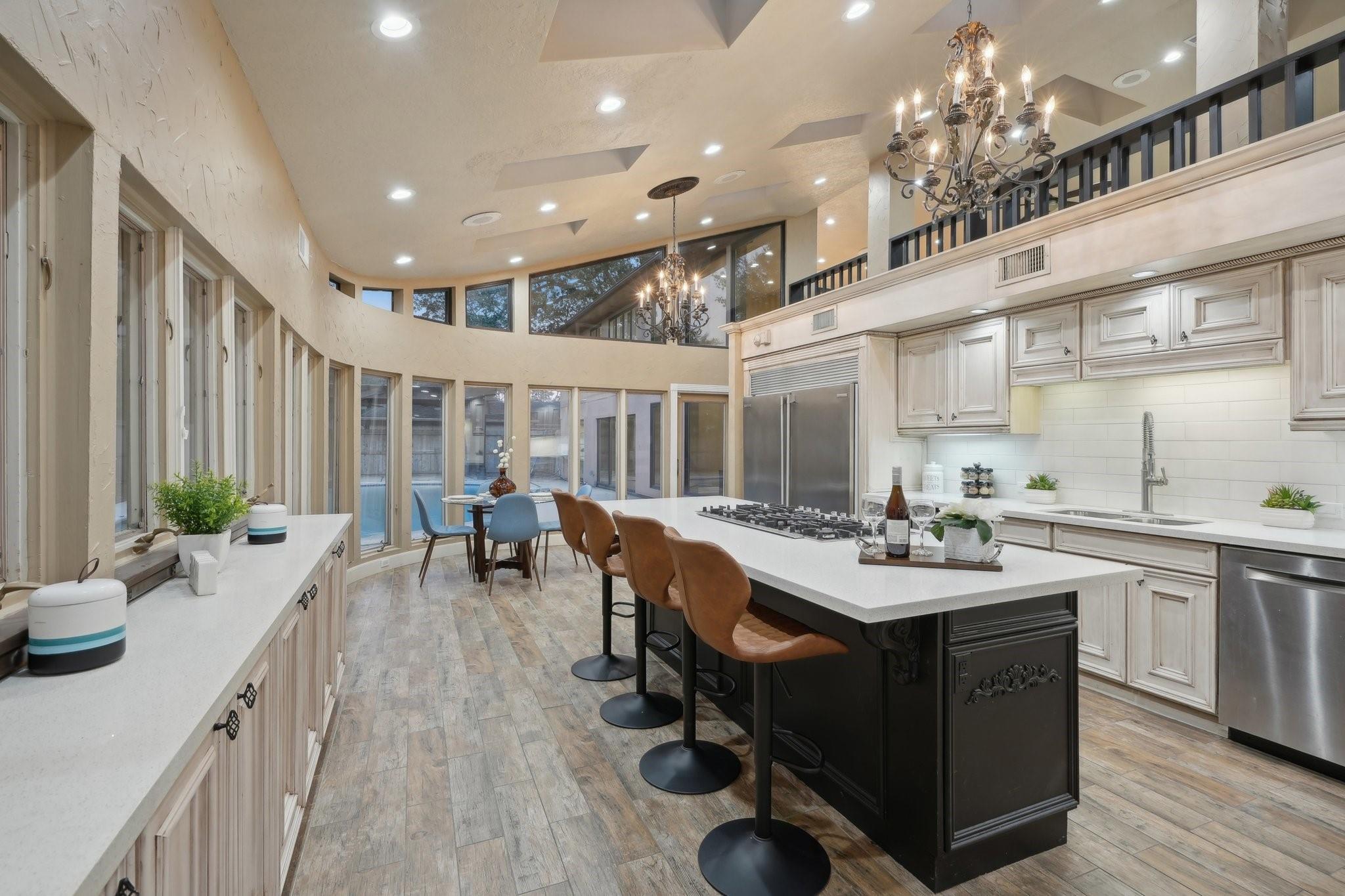 5914 Bermuda Dunes Drive