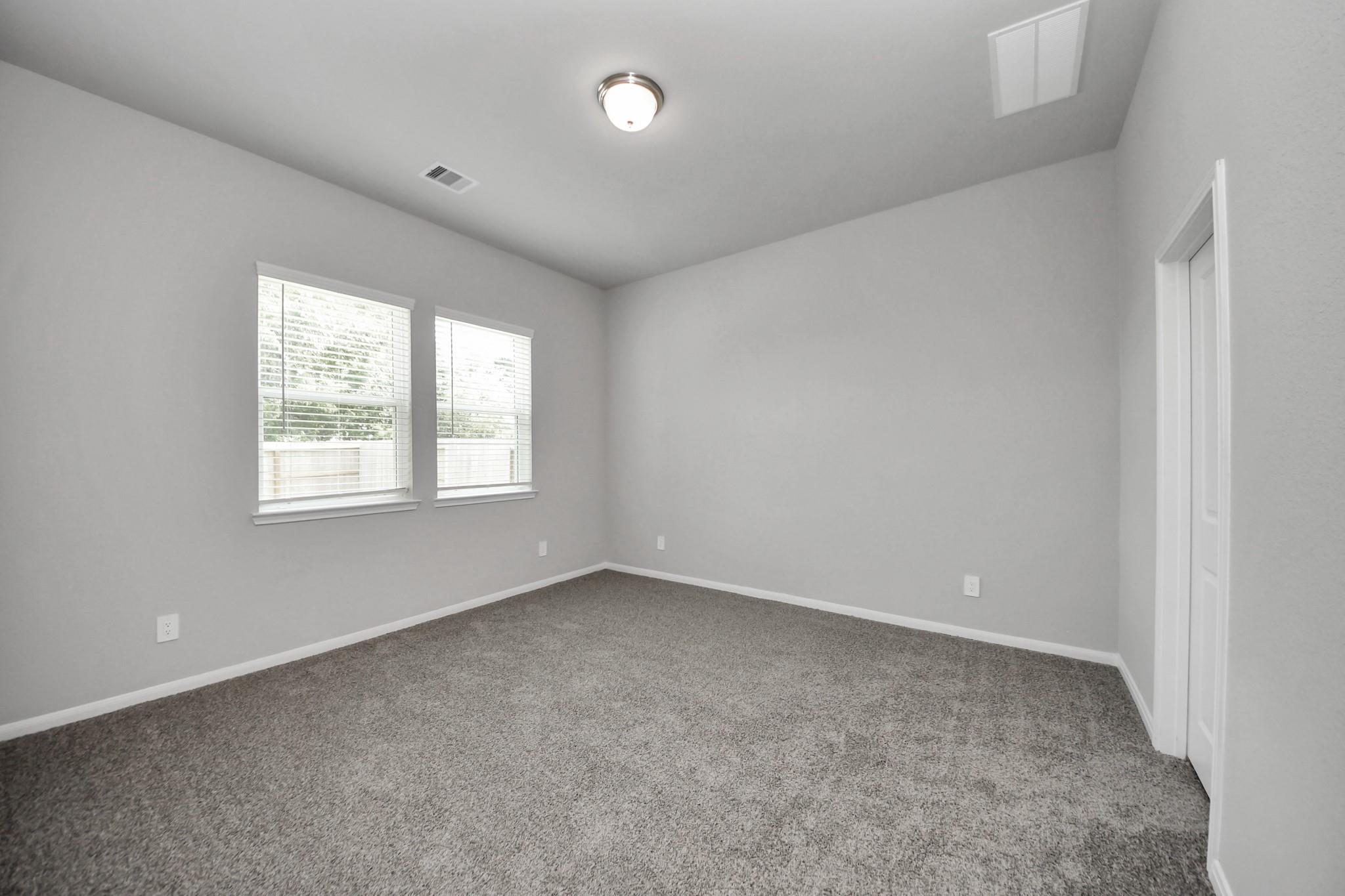 19556 Stripe Hill Bend