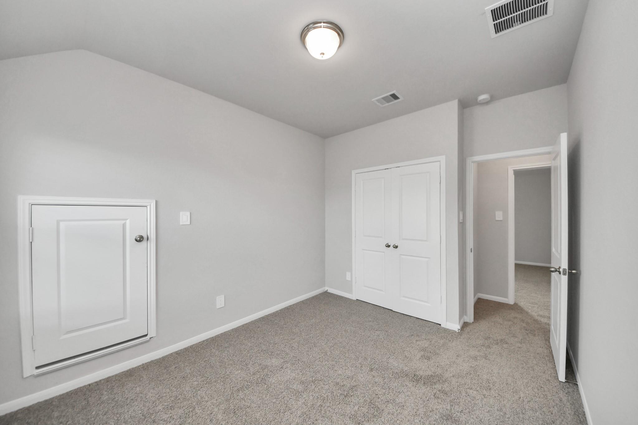 19556 Stripe Hill Bend