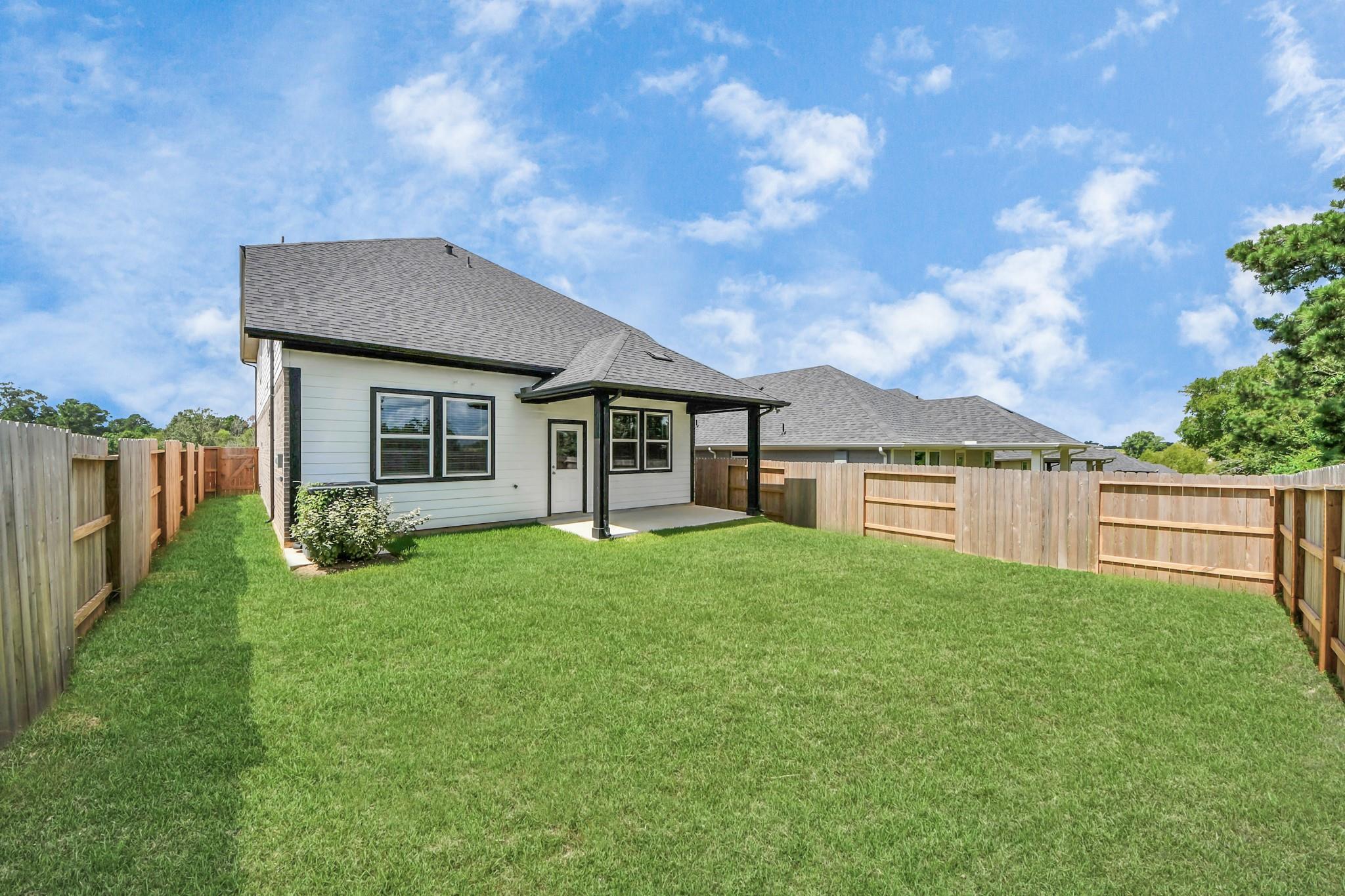 19556 Stripe Hill Bend