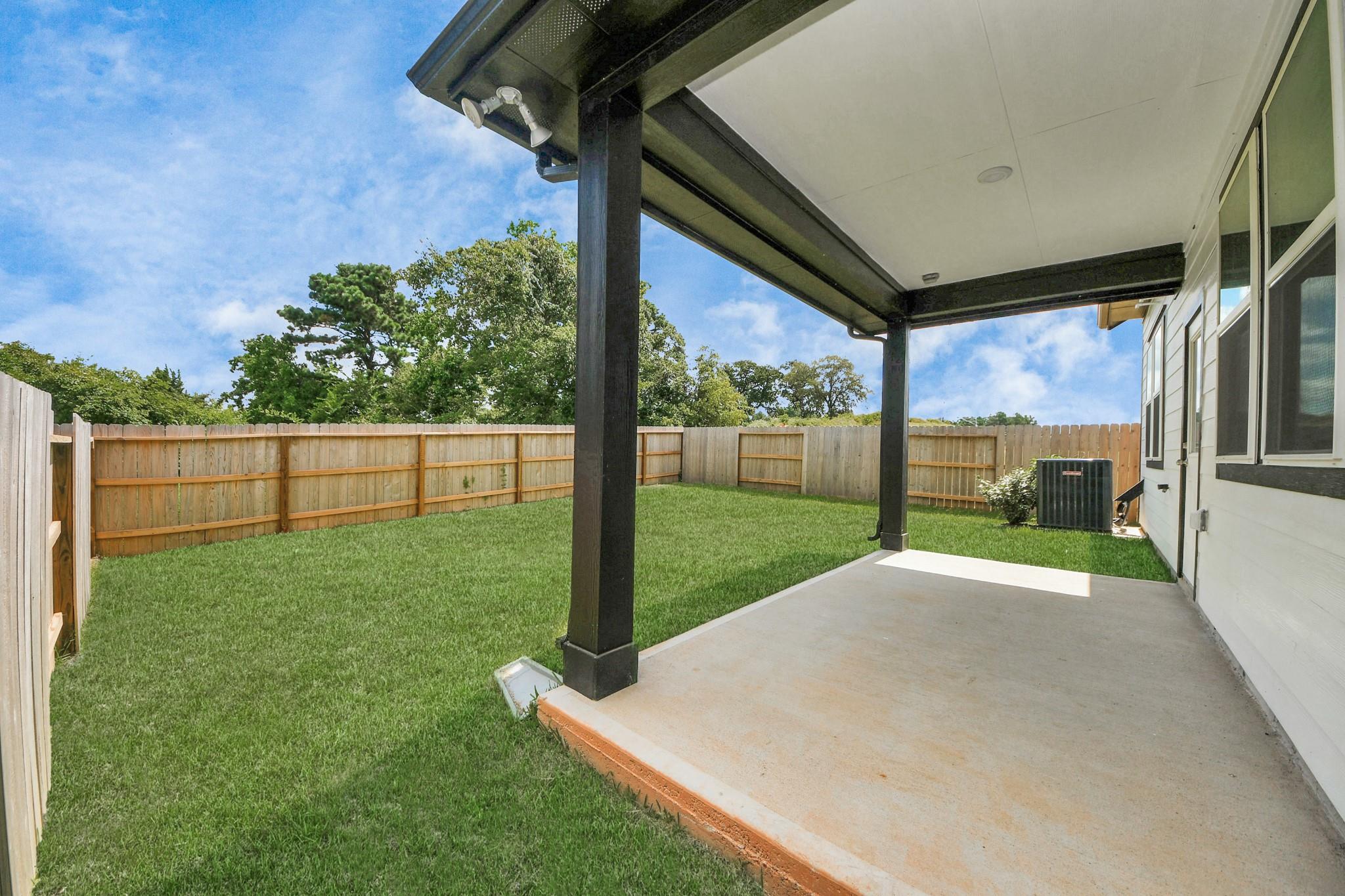 19556 Stripe Hill Bend