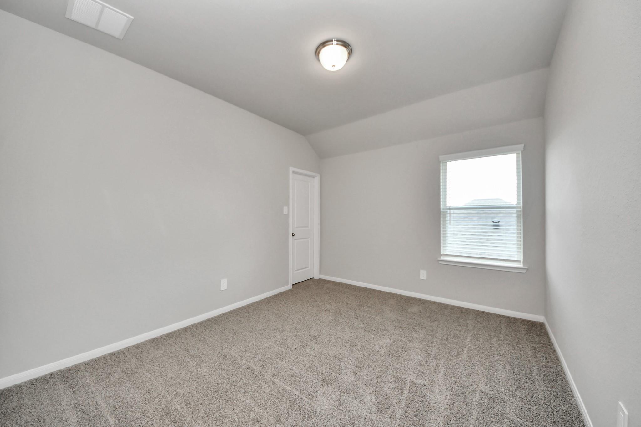 19556 Stripe Hill Bend