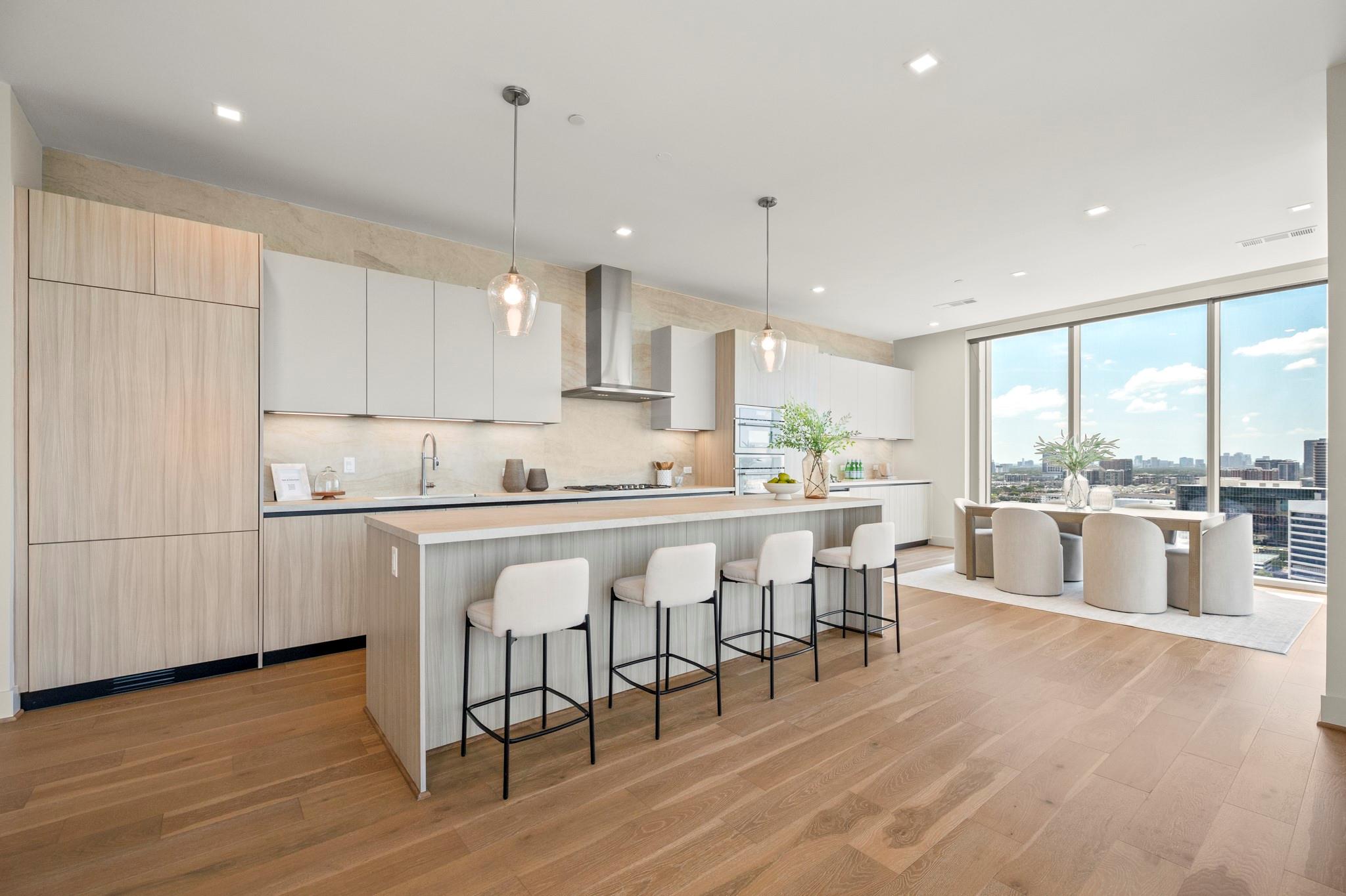 1711 Allen Parkway # 2001