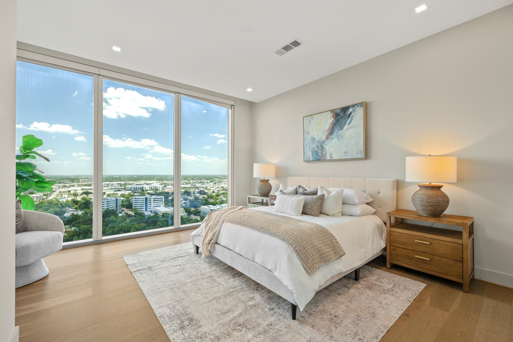 1711 Allen Parkway # 2001