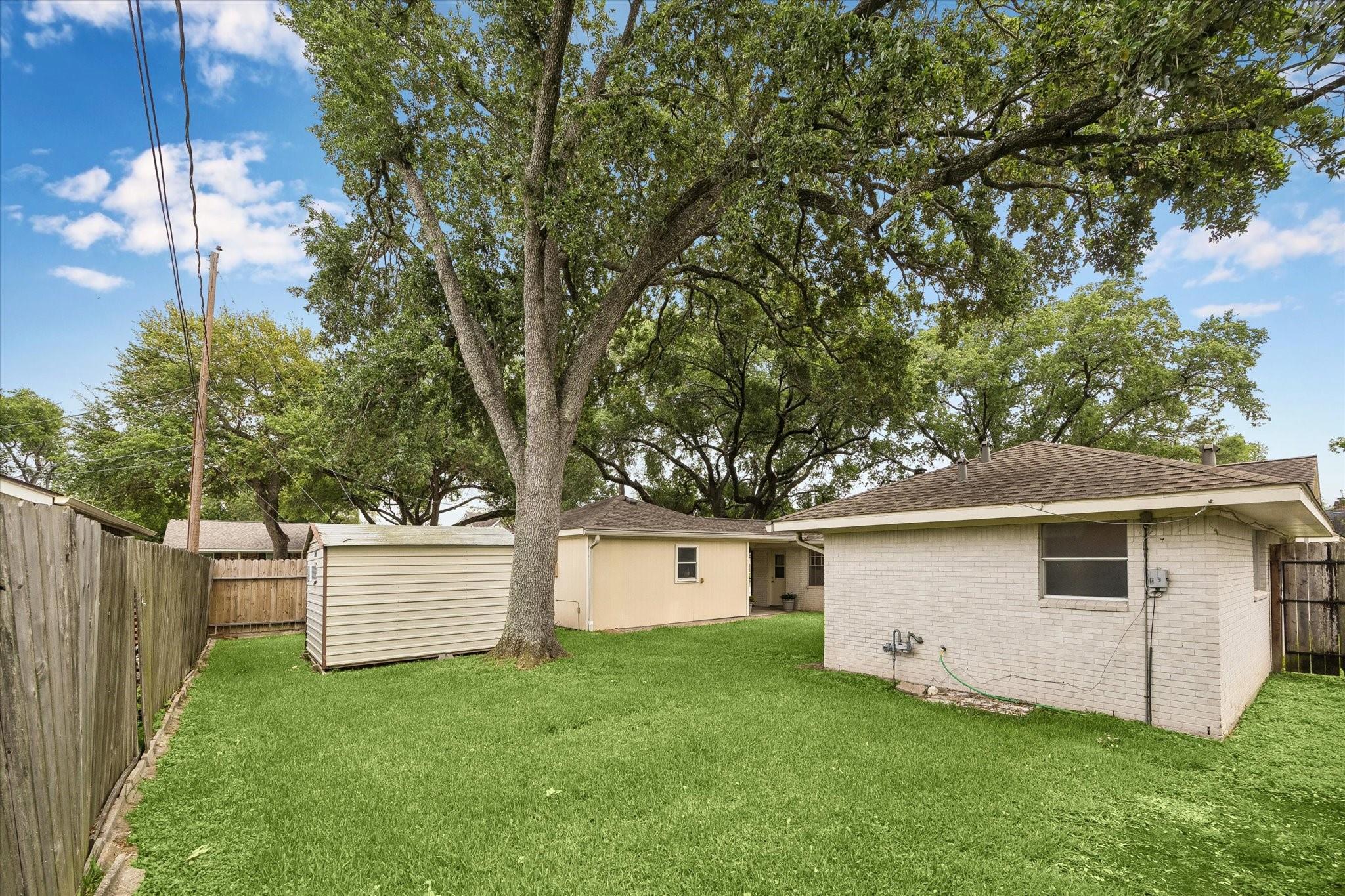 8802 Hazen Street