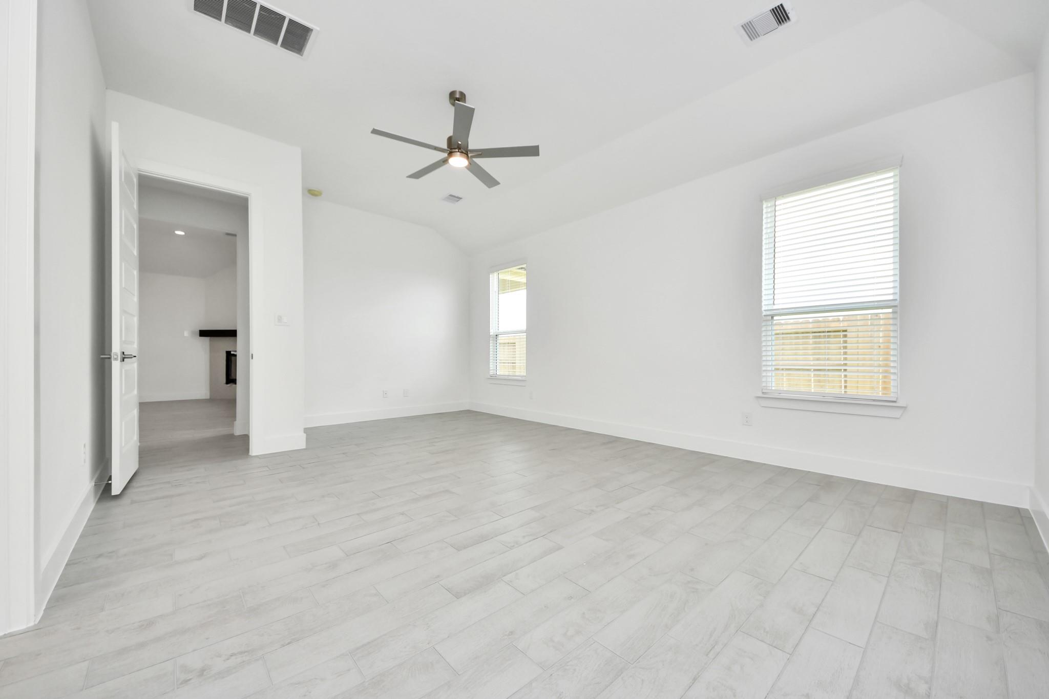 6227 Vista View Lane