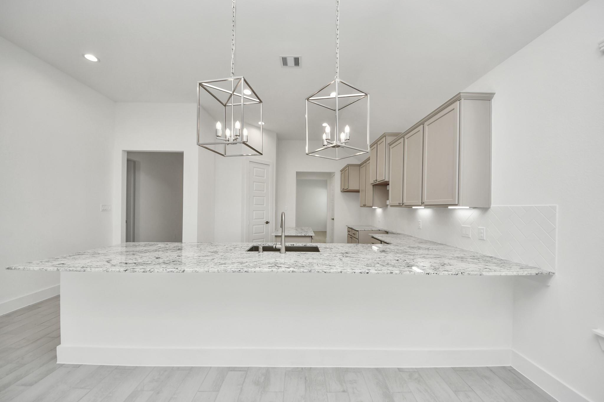 6227 Vista View Lane