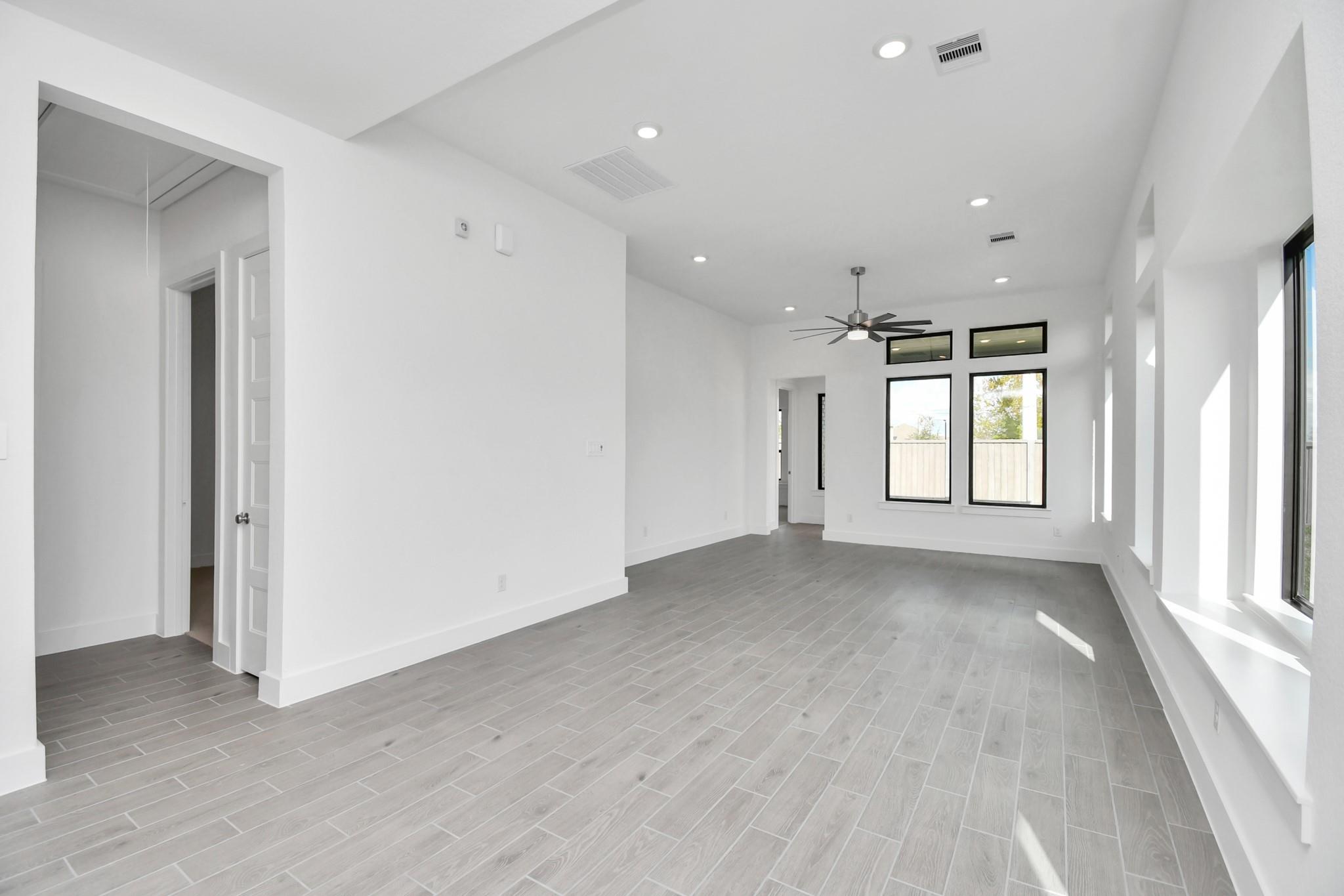 6623 Canary Knoll Court