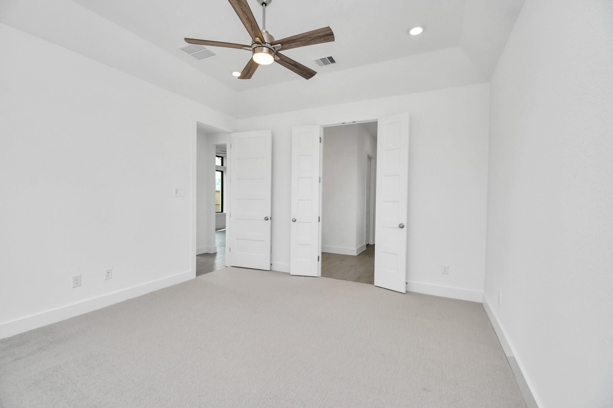 6623 Canary Knoll Court