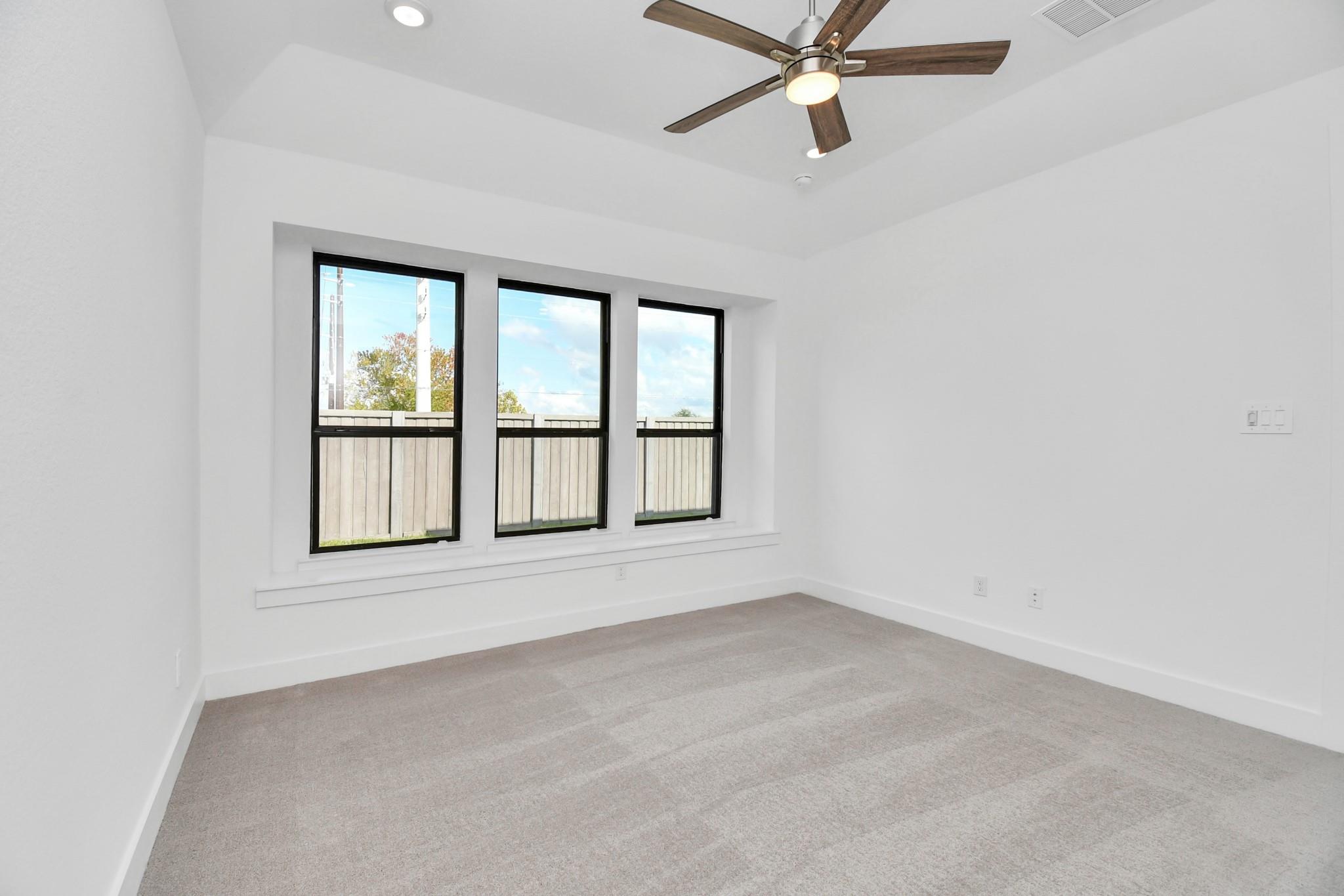 6623 Canary Knoll Court