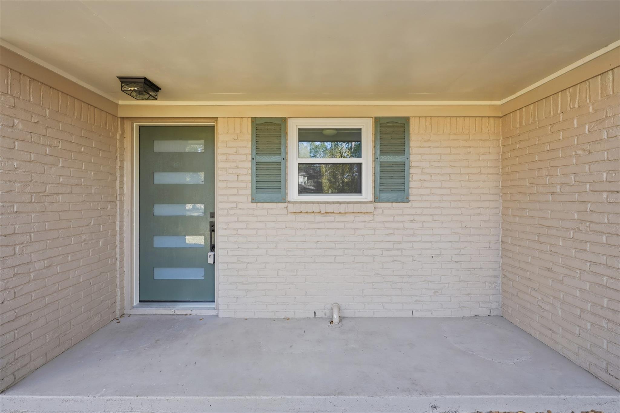 5002 Cedar Creek Drive