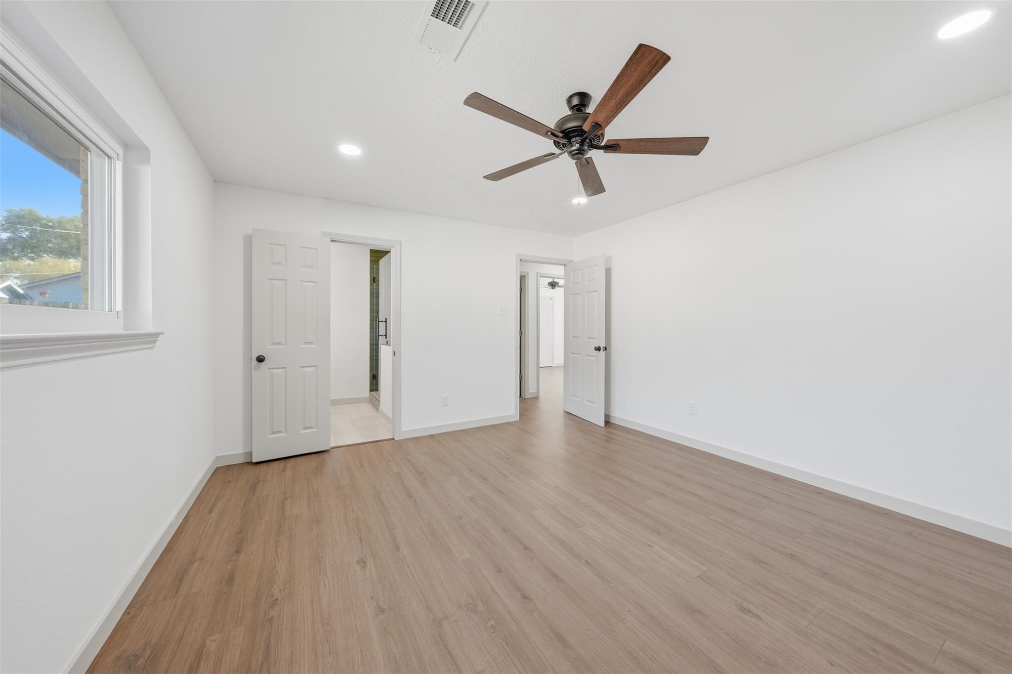 5002 Cedar Creek Drive