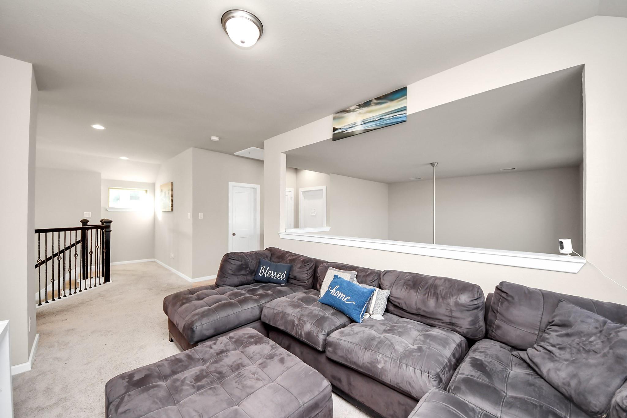 7027 Winterberry Glen Lane