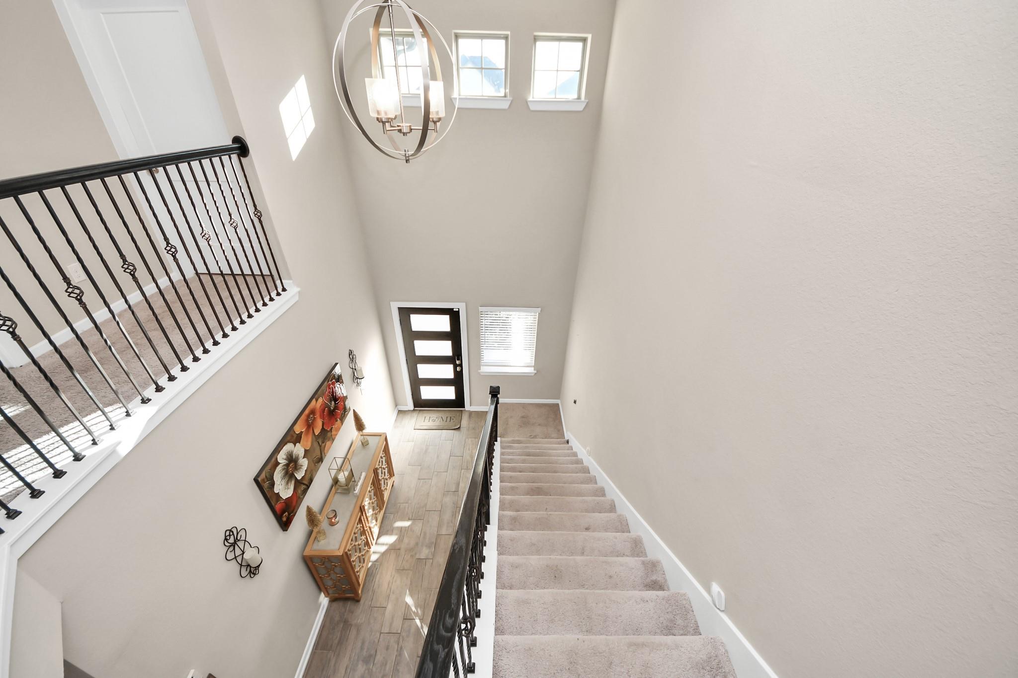 7027 Winterberry Glen Lane