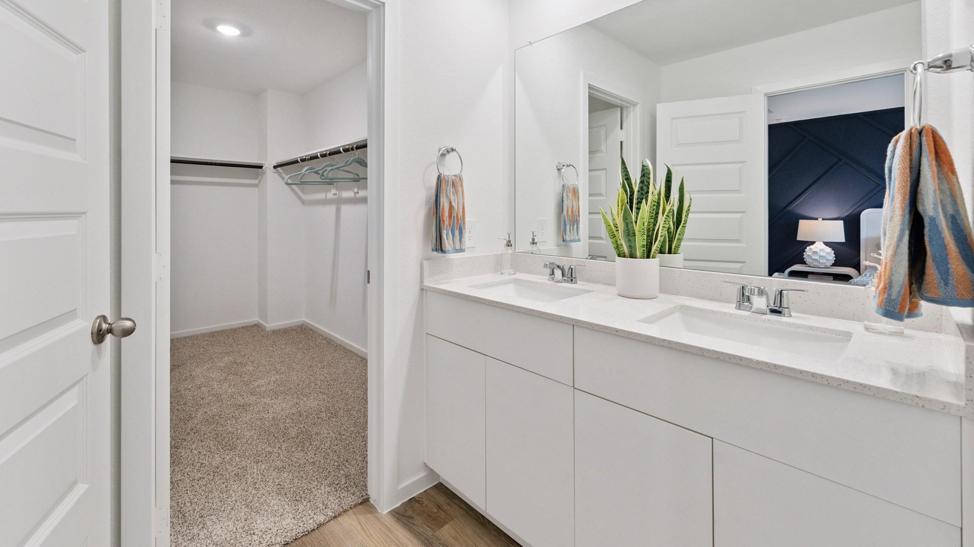 5914 Manning Oaks Street, Houston