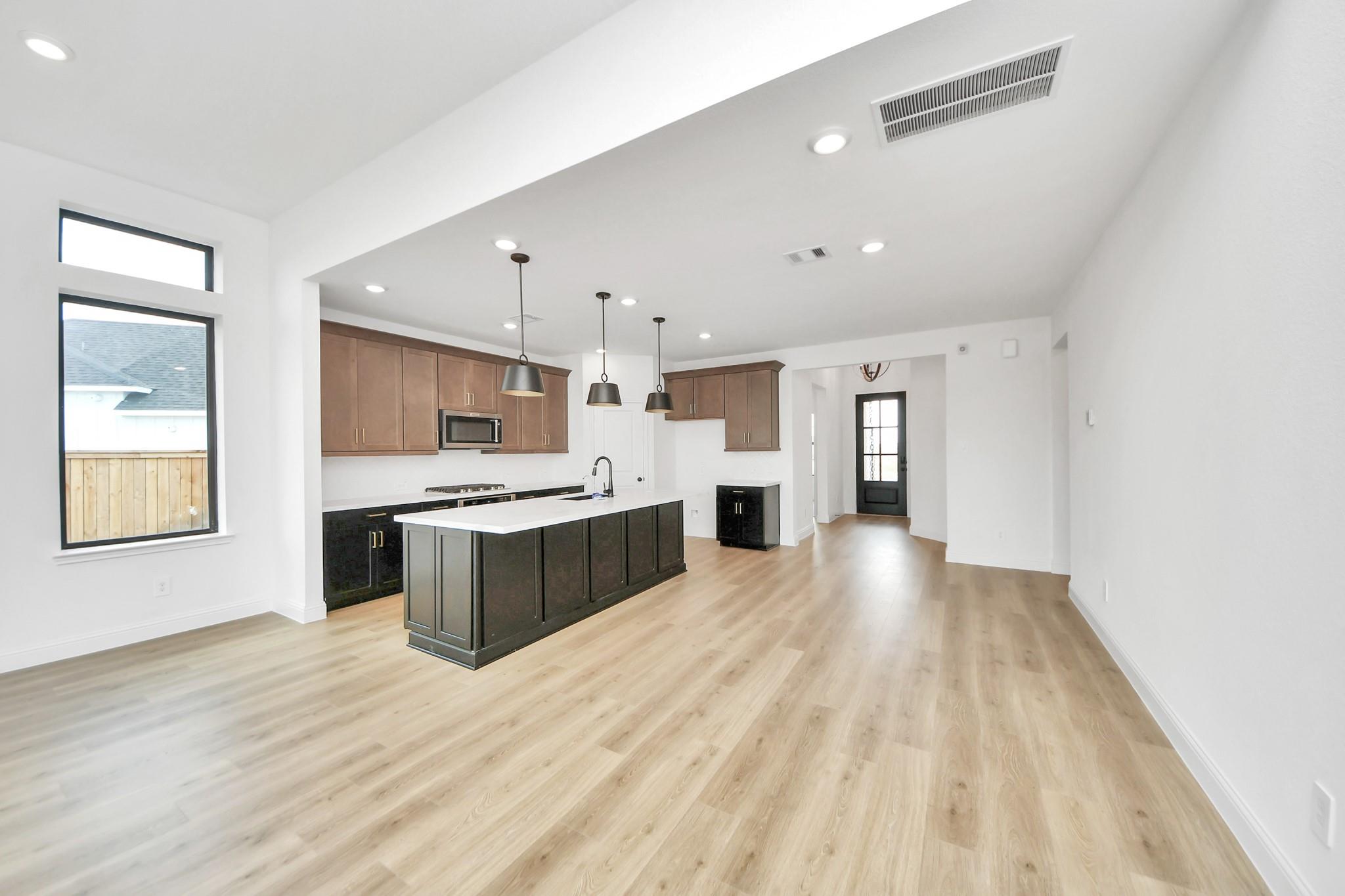 21702 Swift Flier Lane