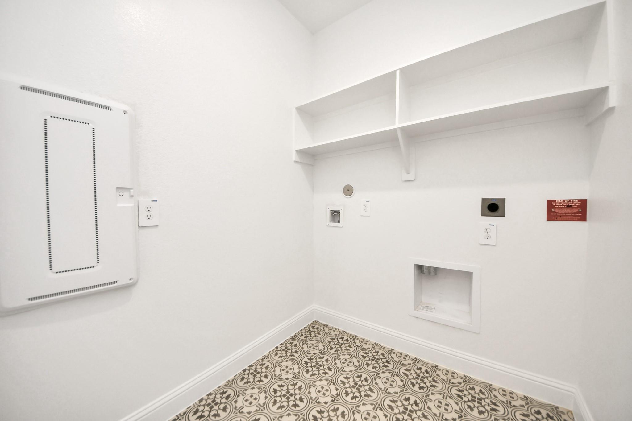 21702 Swift Flier Lane