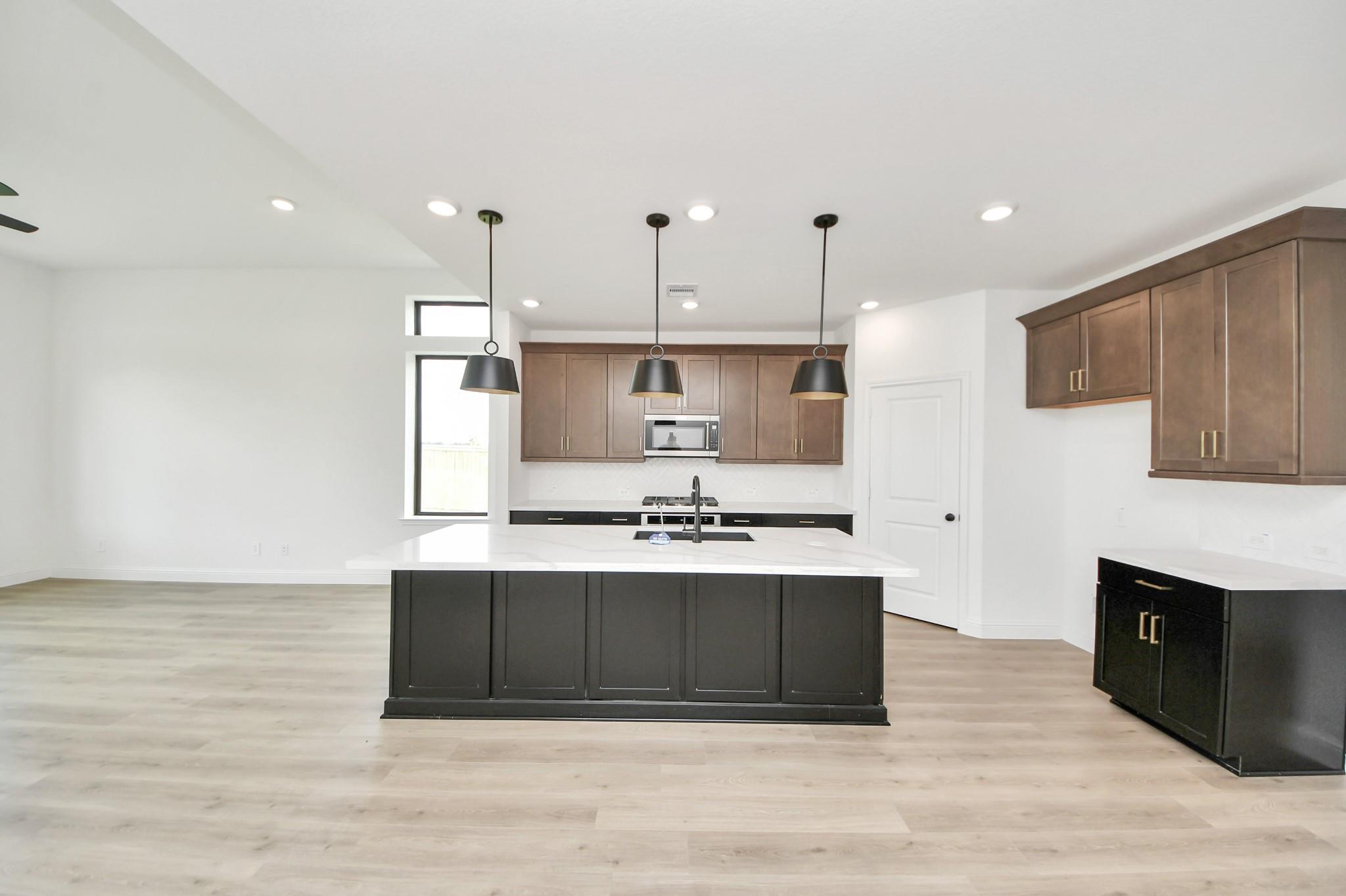 21702 Swift Flier Lane