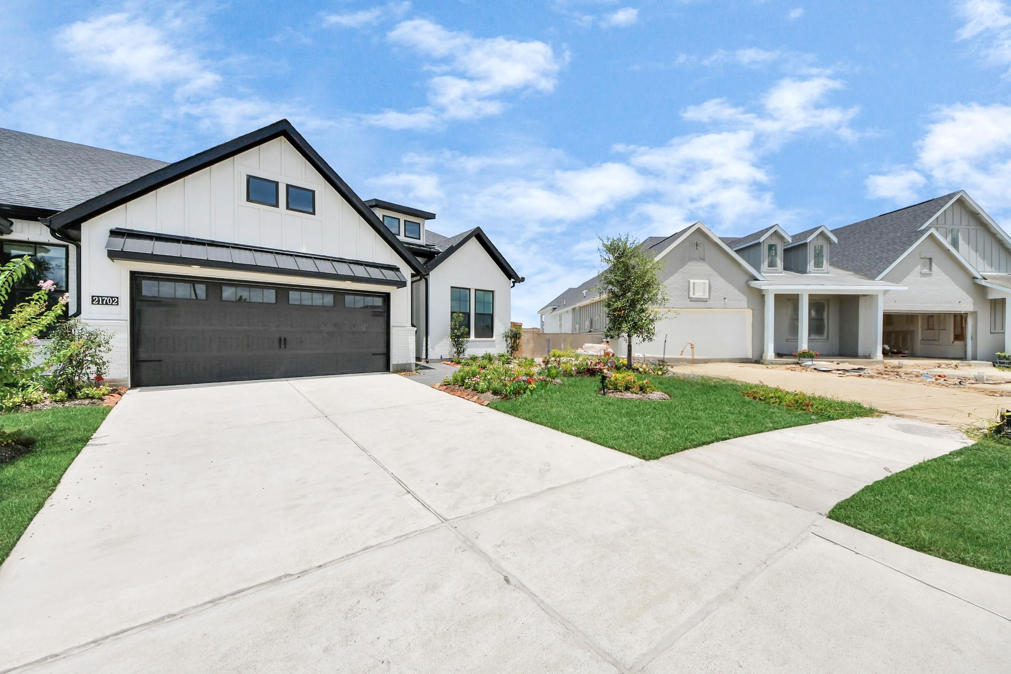 21702 Swift Flier Lane