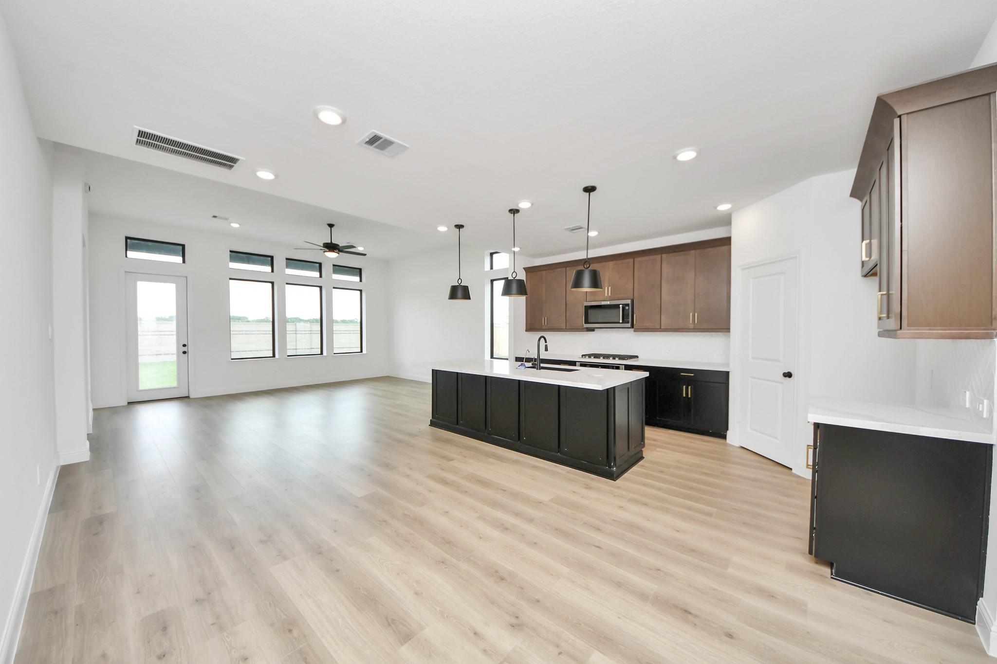 21702 Swift Flier Lane