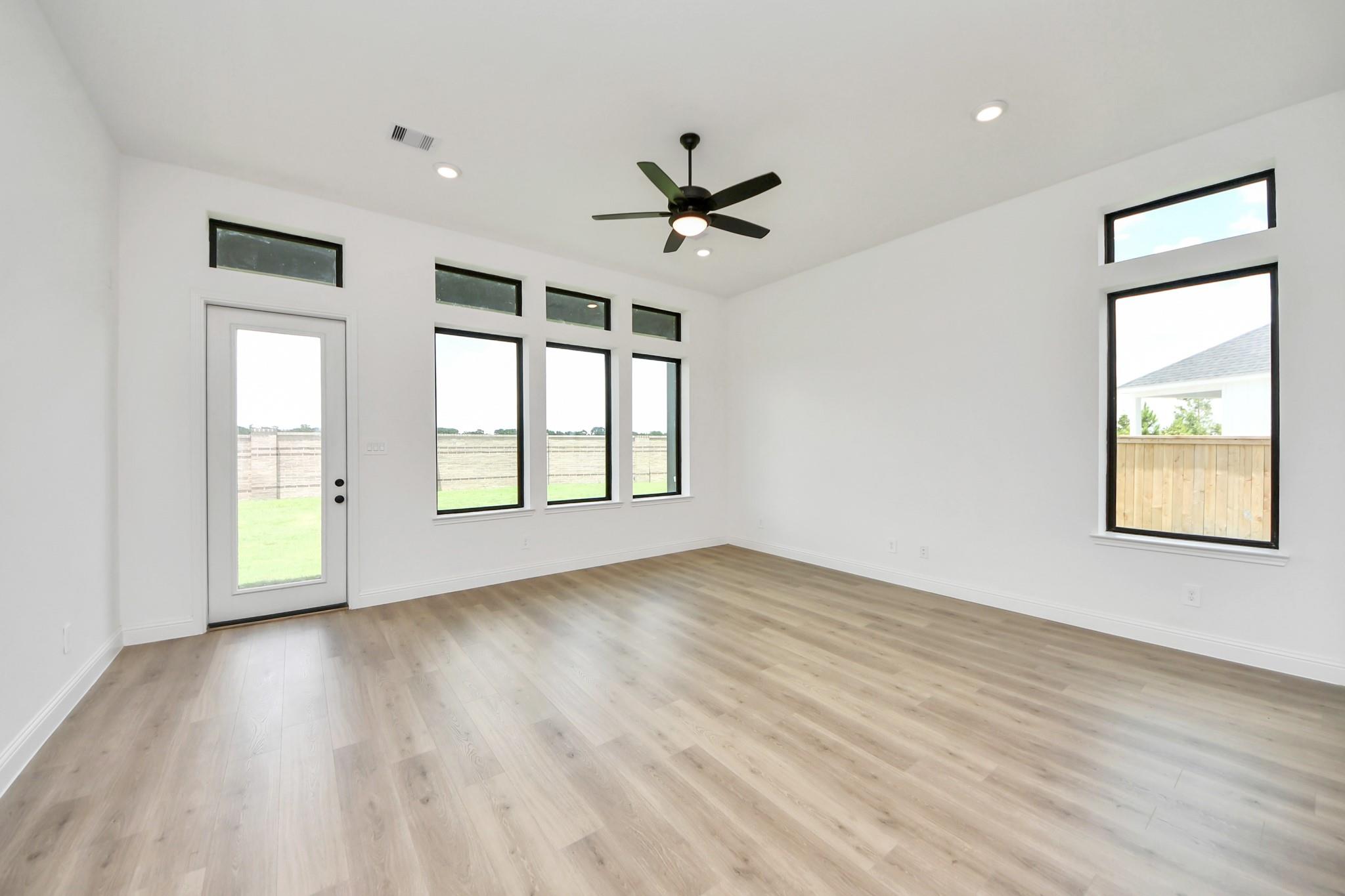 21702 Swift Flier Lane