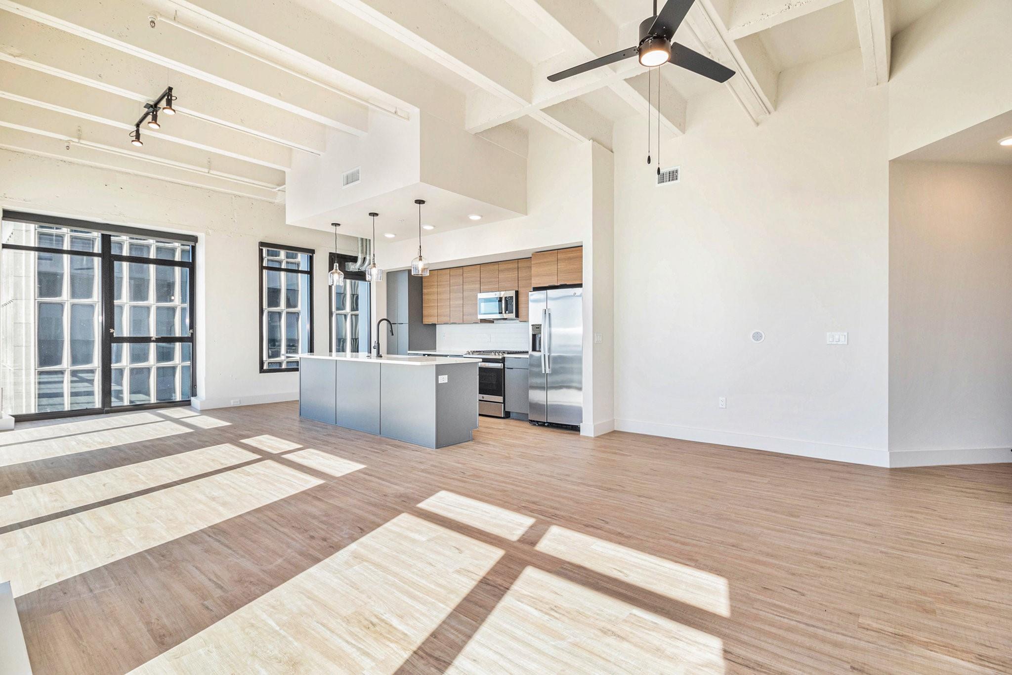 1801 Smith Street # 2015