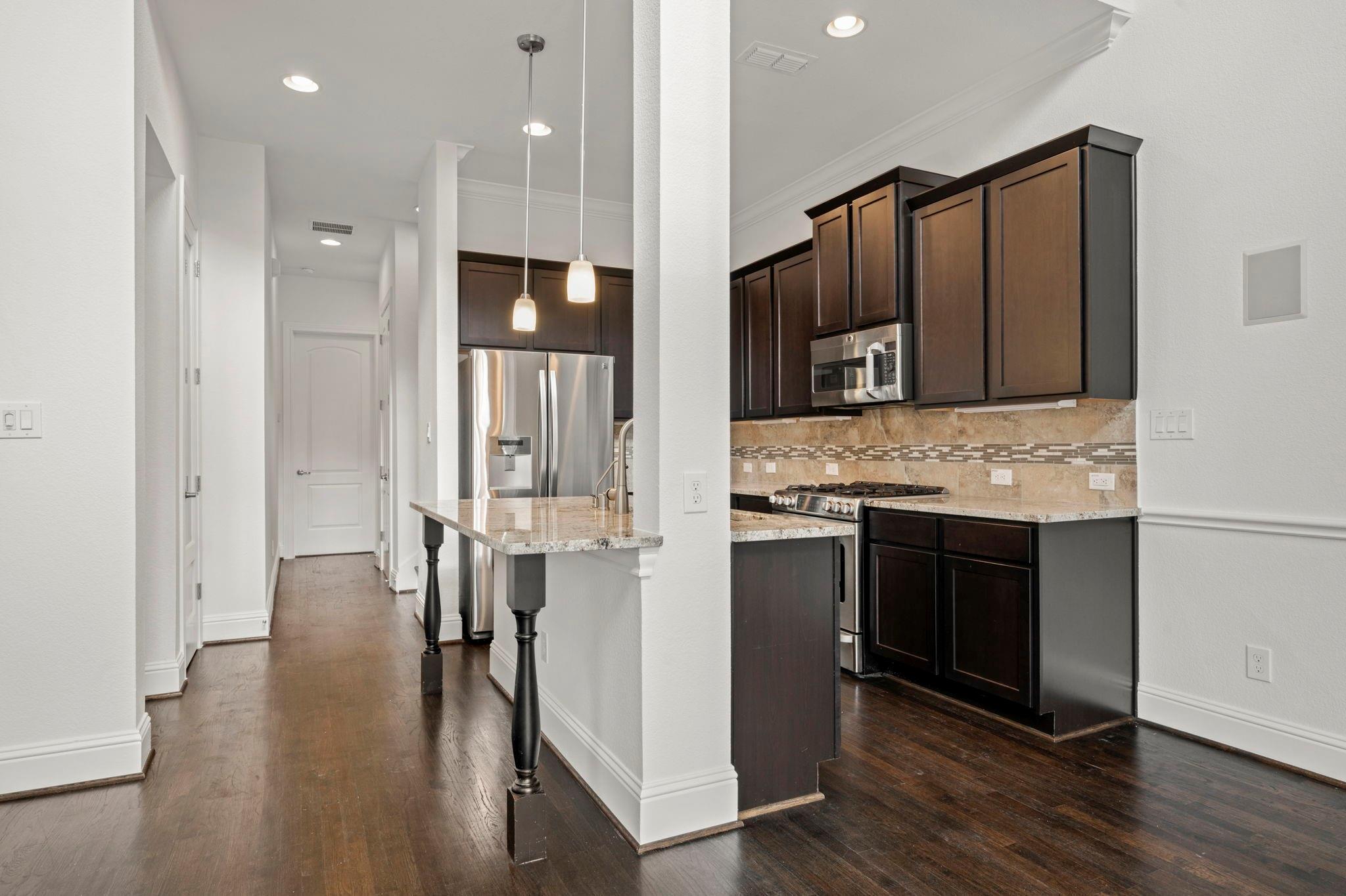 2623 Shady Woods Lane, Houston