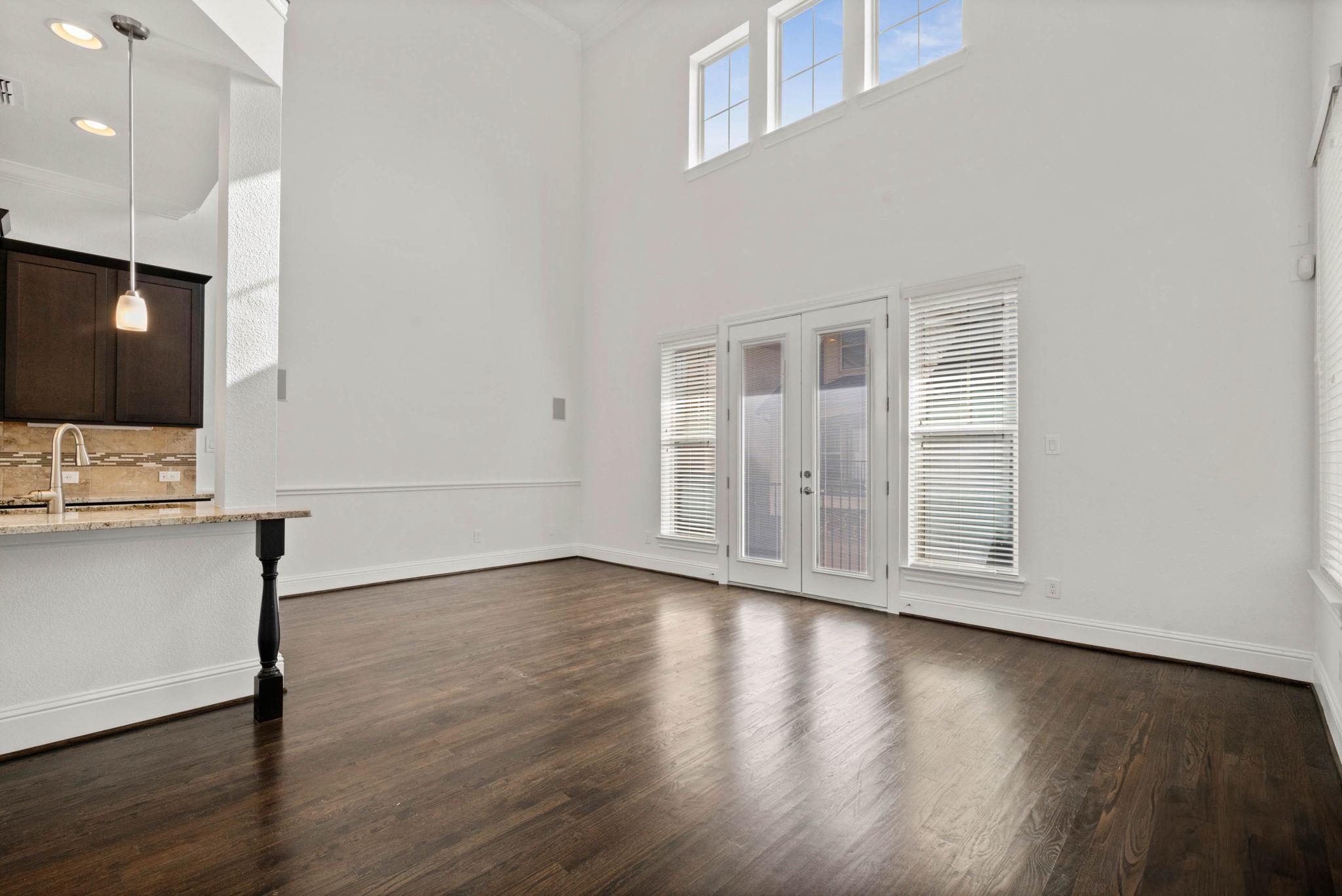 2623 Shady Woods Lane, Houston