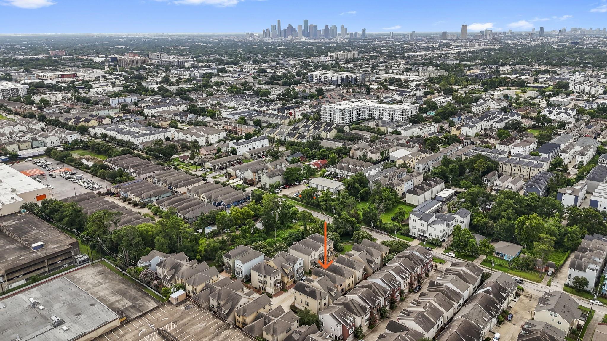 2623 Shady Woods Lane, Houston