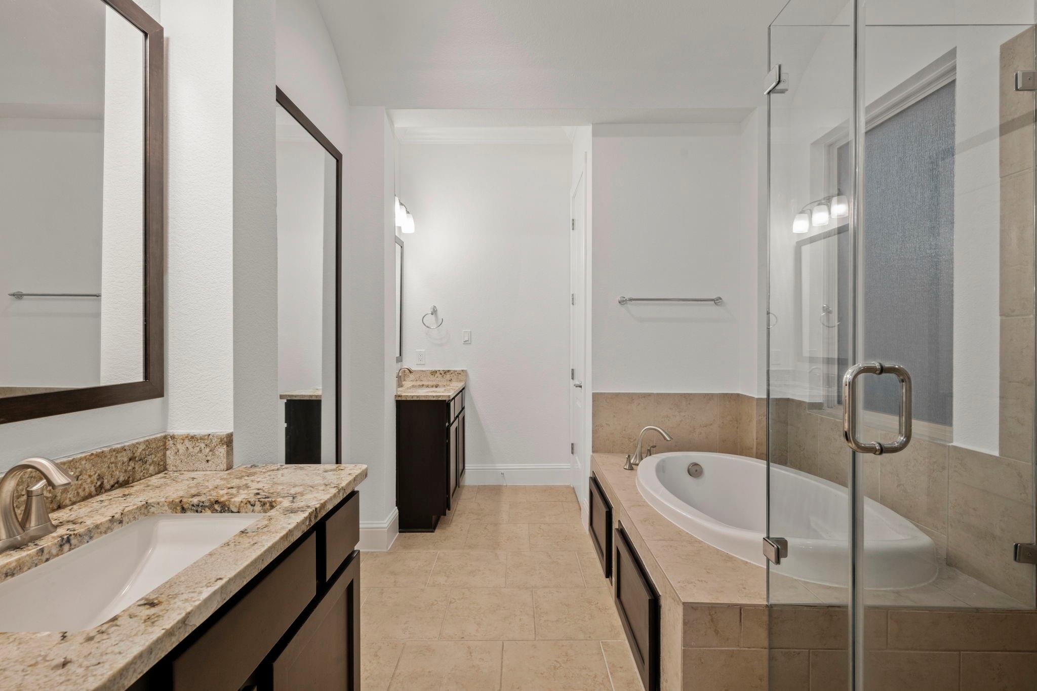 2623 Shady Woods Lane, Houston