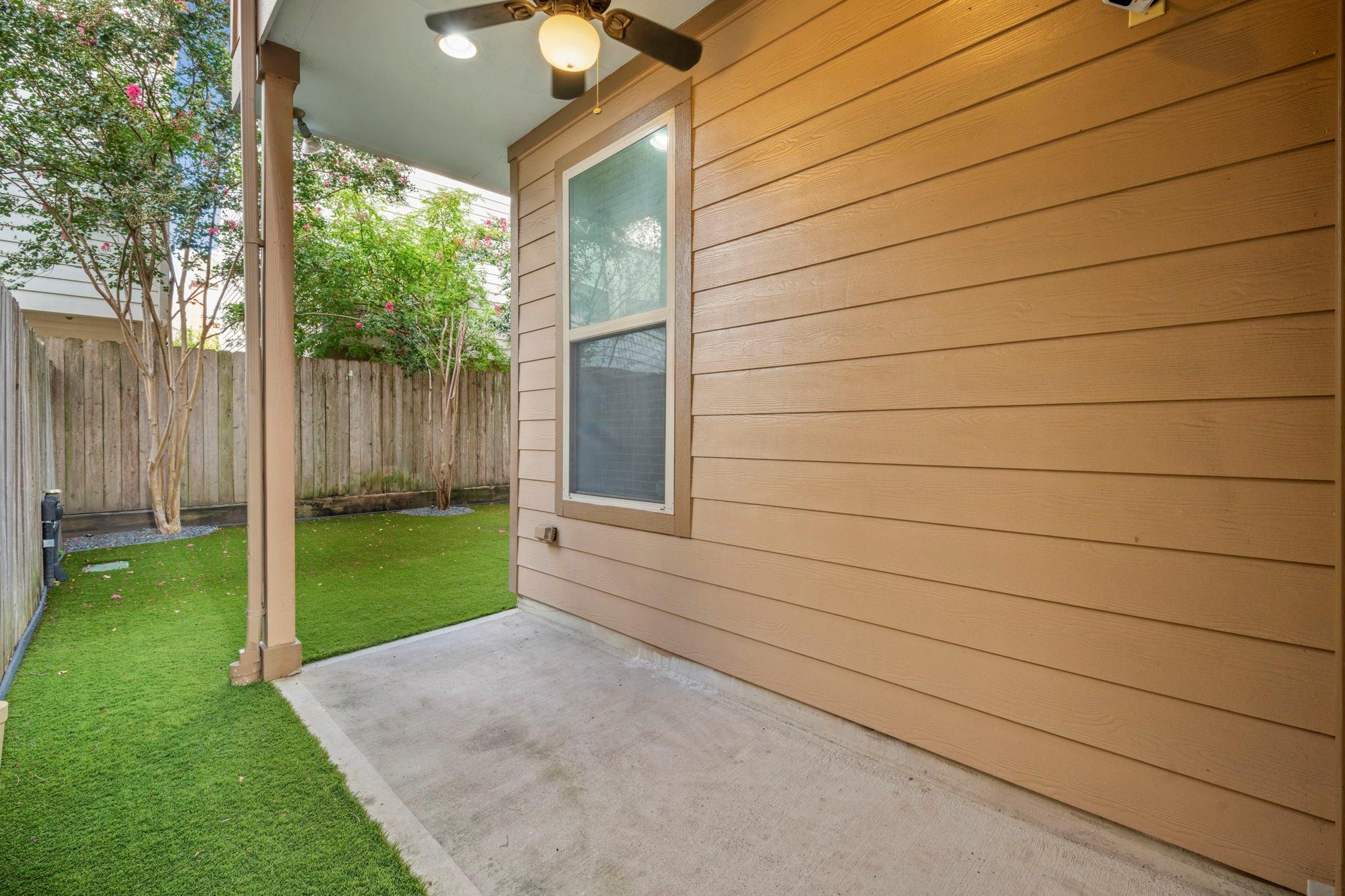 2623 Shady Woods Lane, Houston