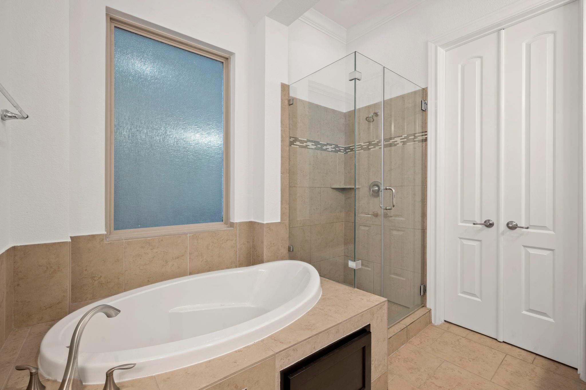 2623 Shady Woods Lane, Houston